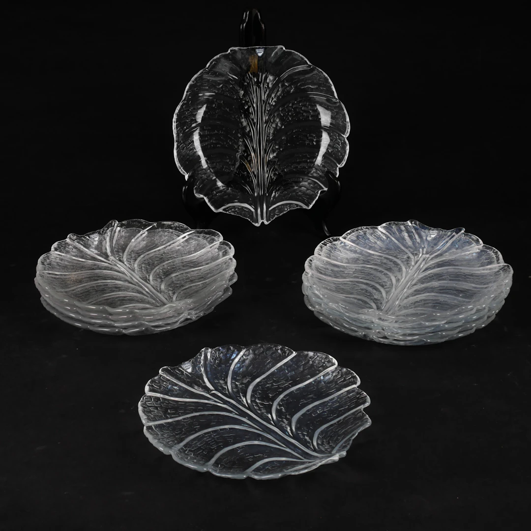 LARS HELLSTEN. Tallrikar, 11 st, "Eden", glas, Orrefors.