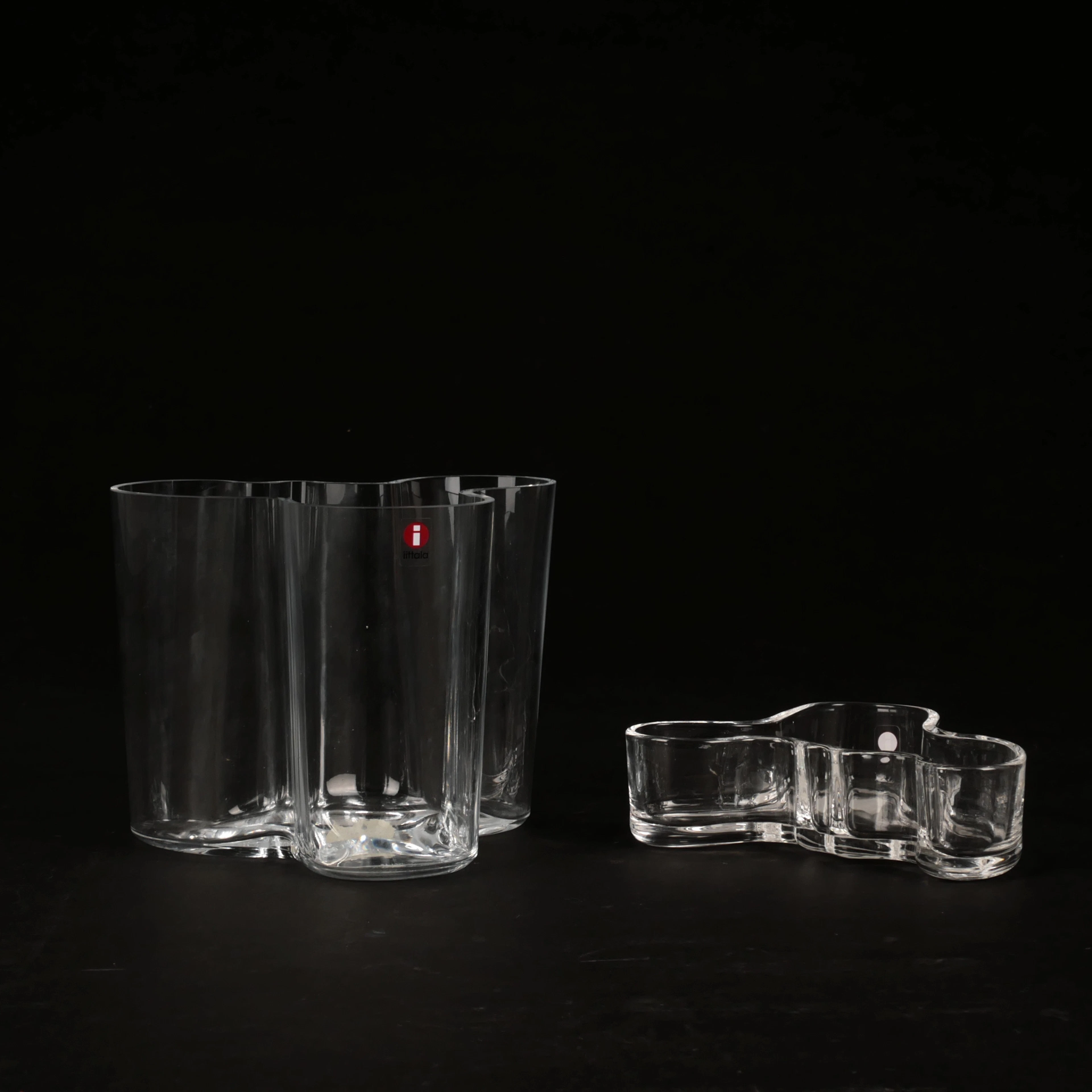 ALVAR AALTO. Vas och skål, klarglas, Iittala.