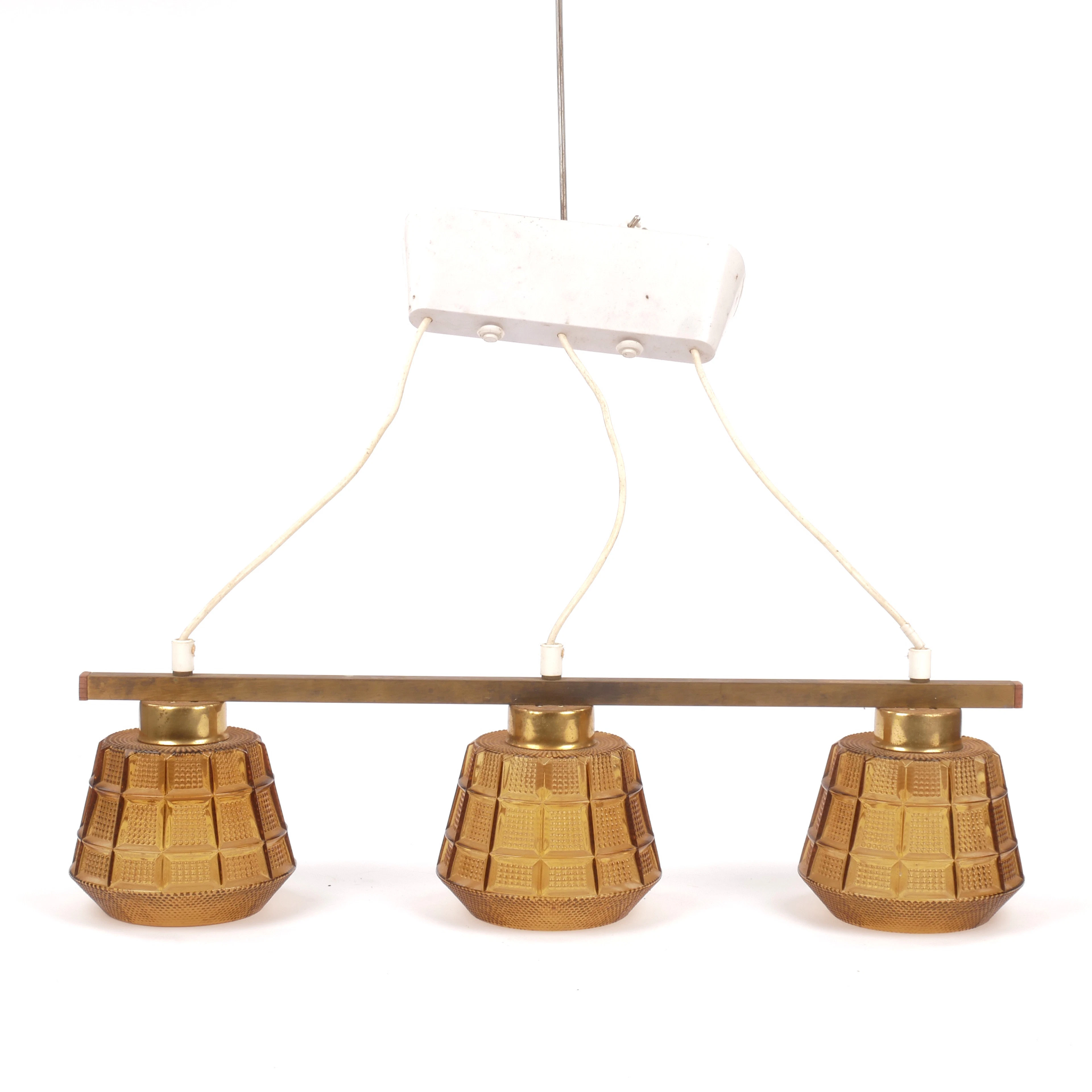 TAKLAMPA, glas och mässing, 1960/70-tal.