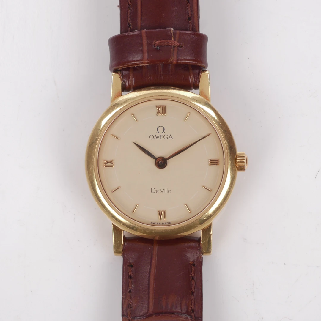 OMEGA. Damarmbandsur, "De ville", 18K guld, 1990-tal.