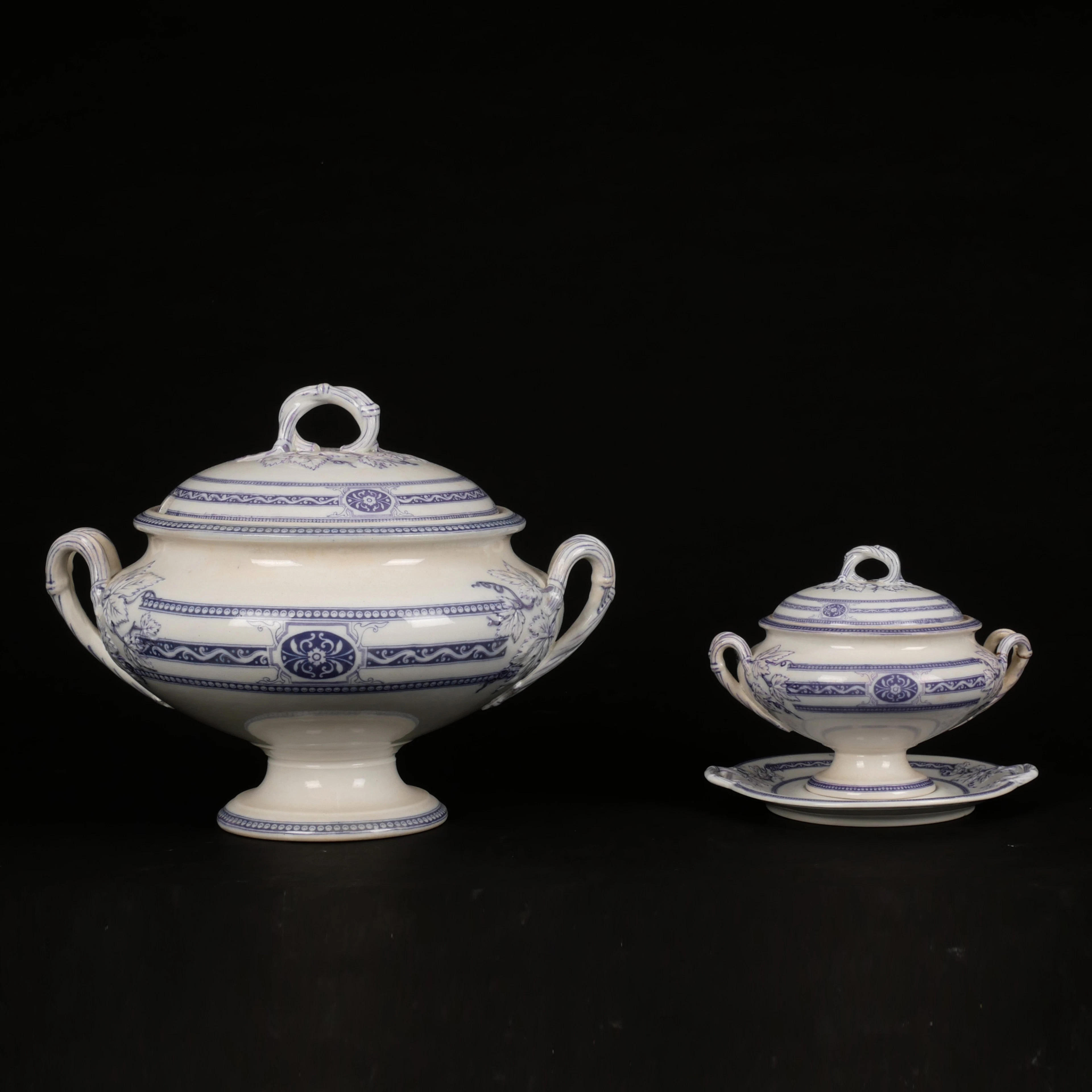 SOPPTERRIN OCH SÅSSKÅL, flintgods, 1800-tal.
