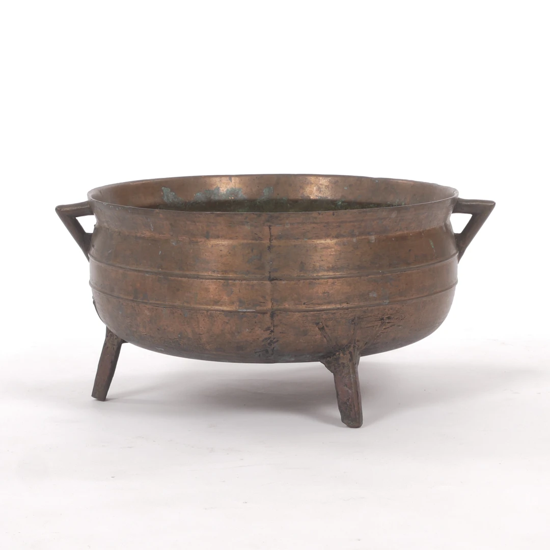 GRYTA, trefotsgryta, brons, 1800-tal.