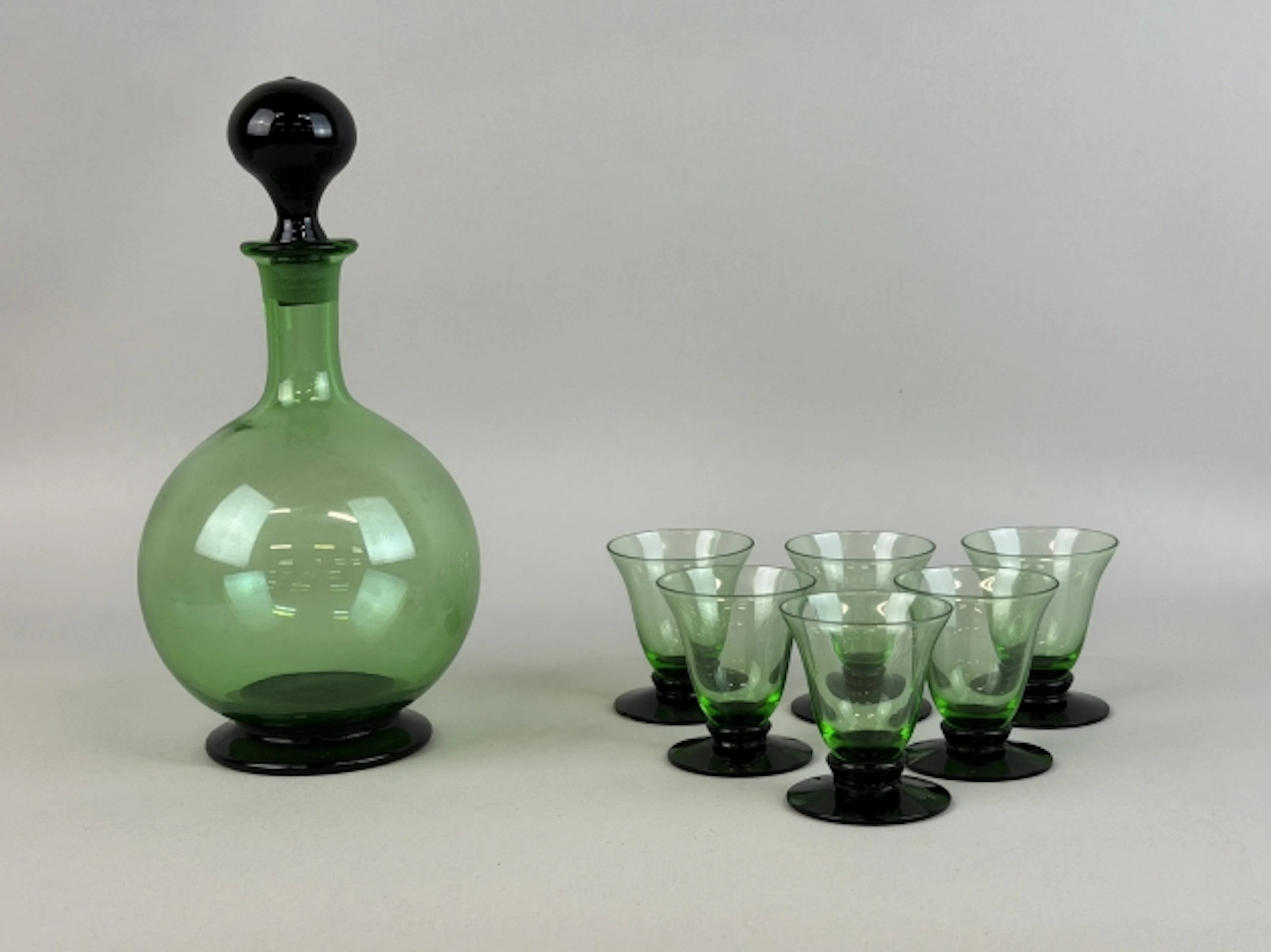 KARAFF och 6 st likörglas, art deco