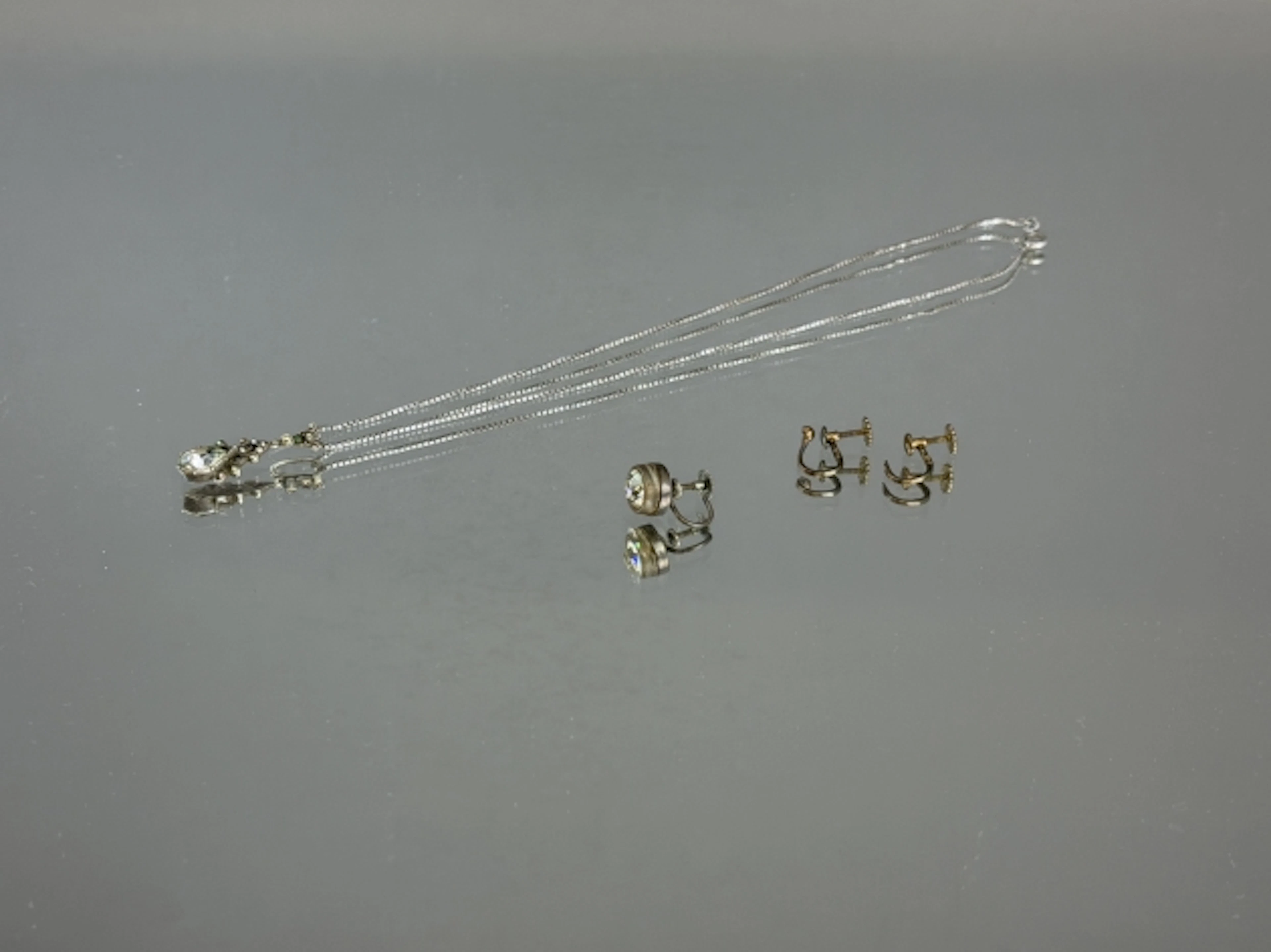 HALSBAND & ÖRHÄNGEN, silver
