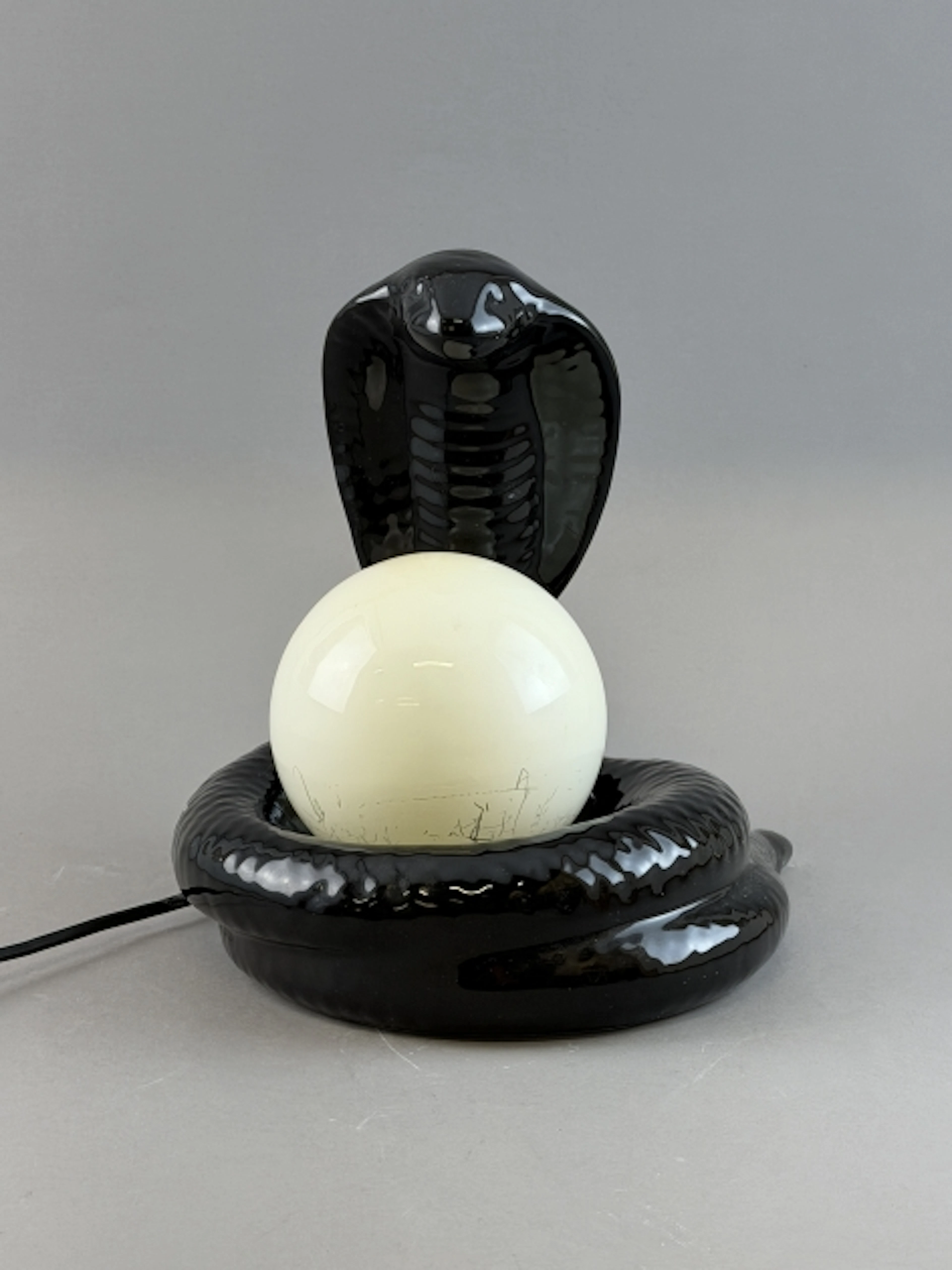 Bordslampa "Cobra" 1980-tal Porslin/Glas.