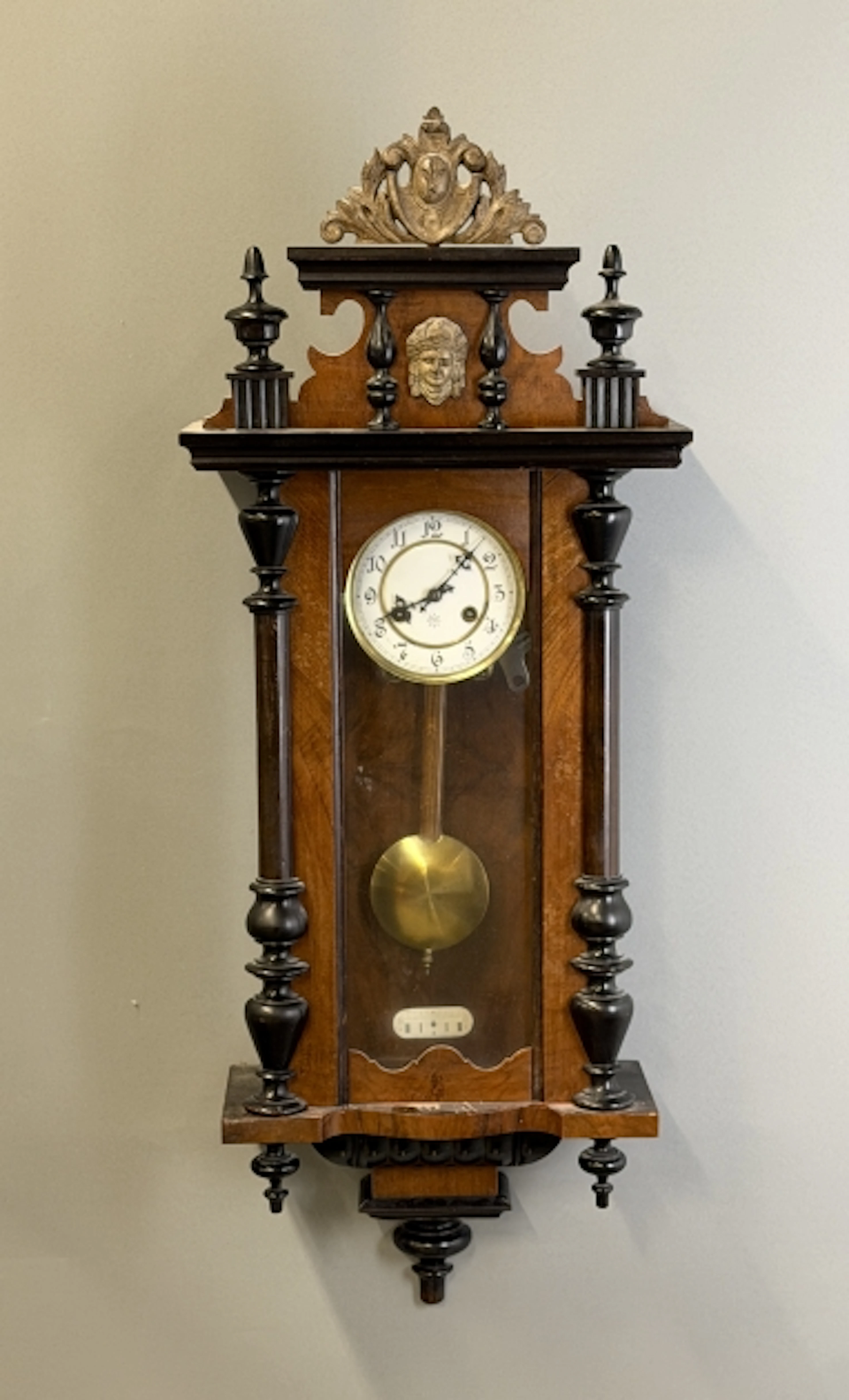 VÄGGUR, Junghans 1900-tal