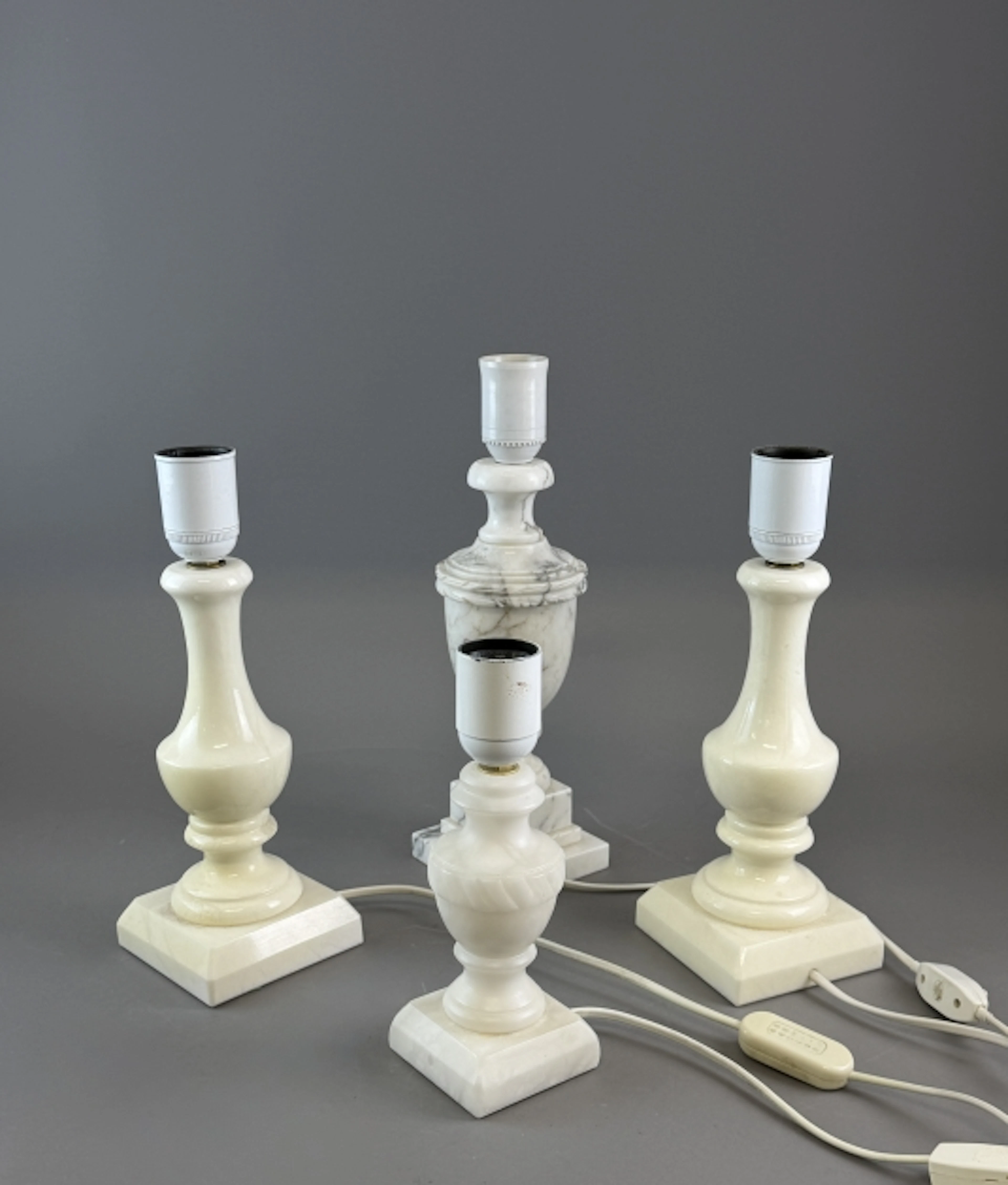 PARTI LAMPFÖTTER, Alabaster, m.m 4 st