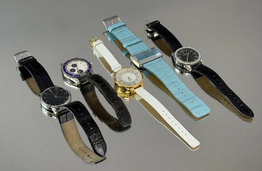 DIVERSE ARMBANDSUR ,5 st, bl.a Fujitsu