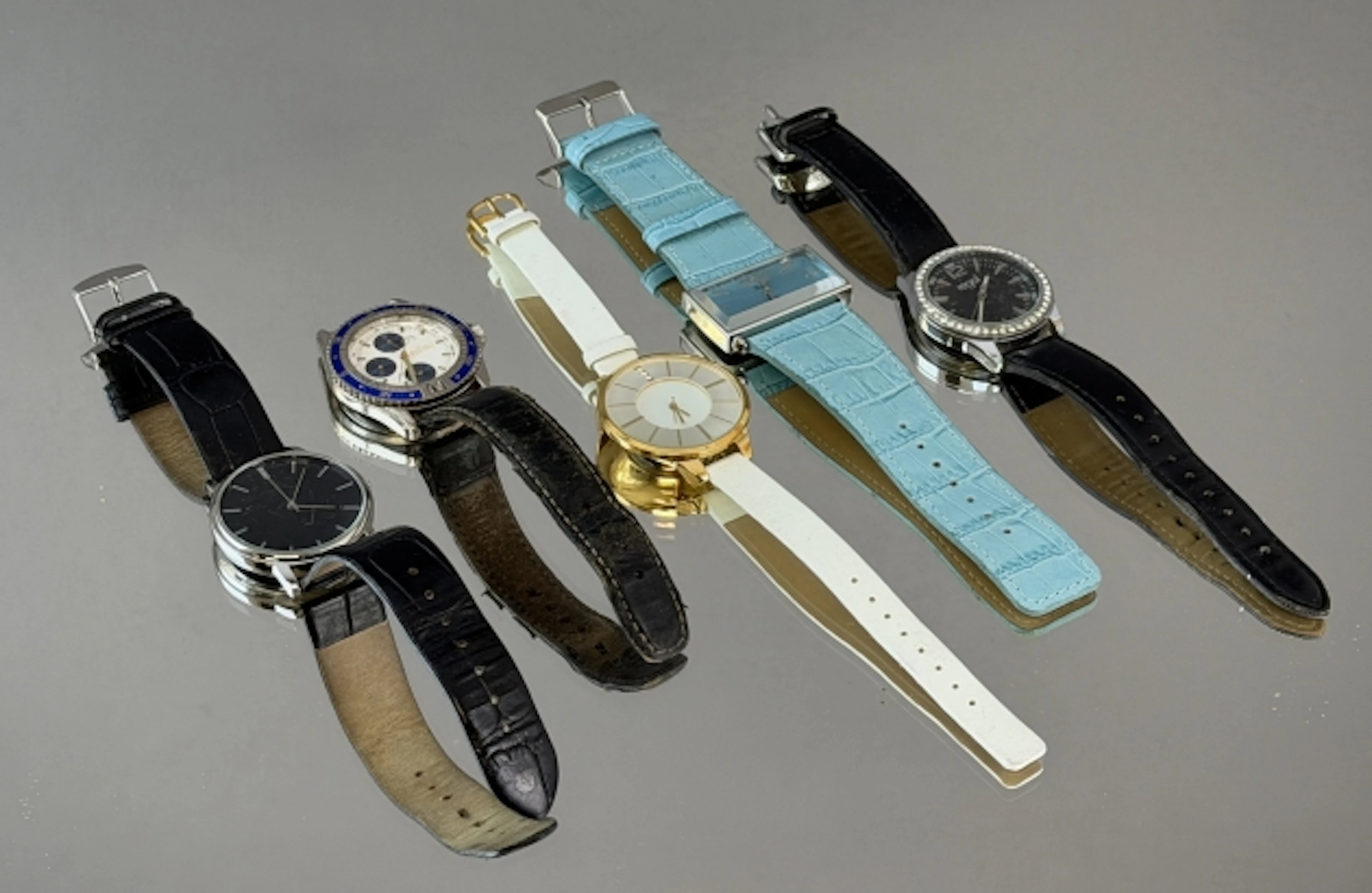 DIVERSE ARMBANDSUR ,5 st, bl.a Fujitsu