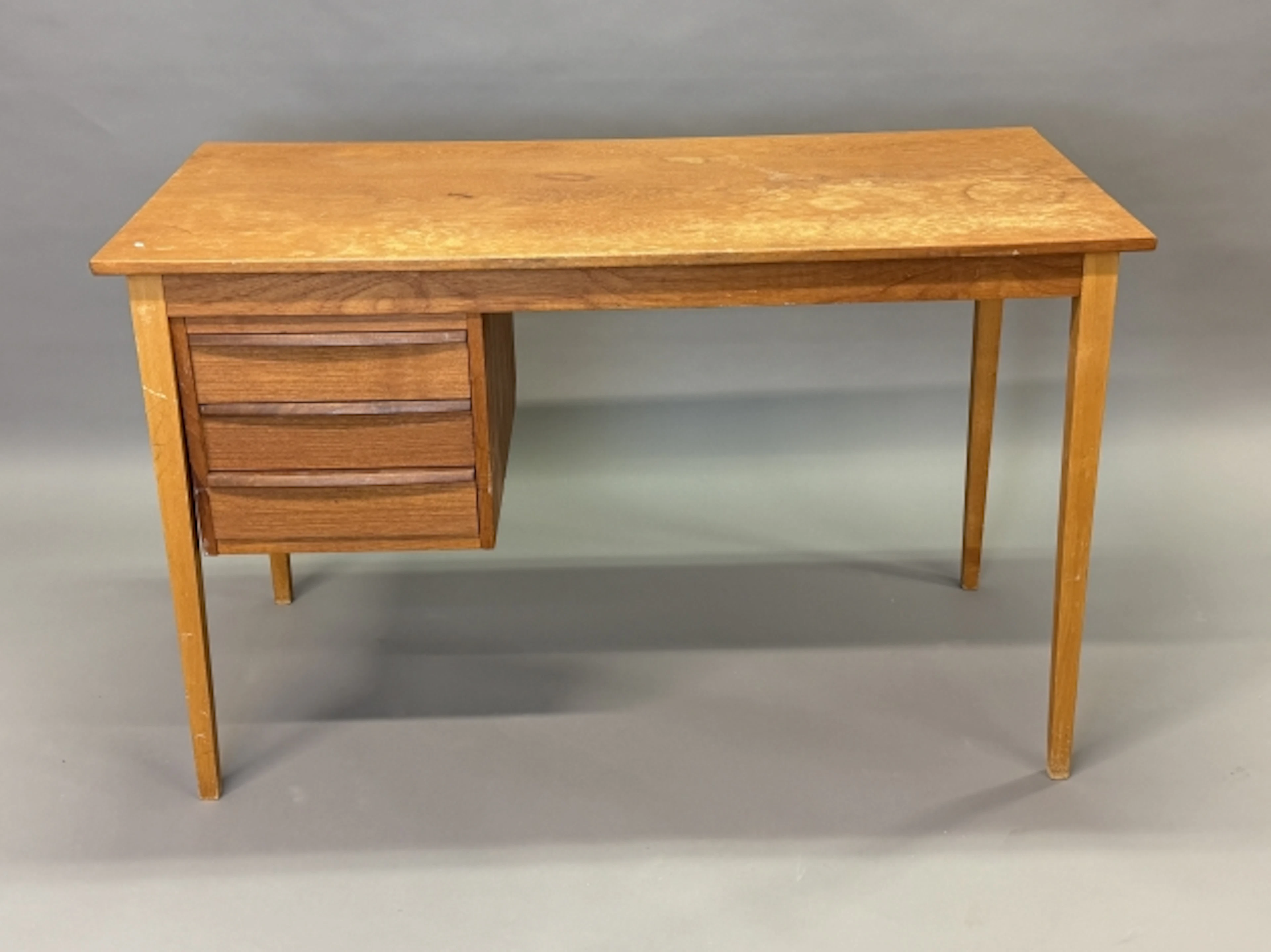 Skrivbord, teak, 60/70-tal