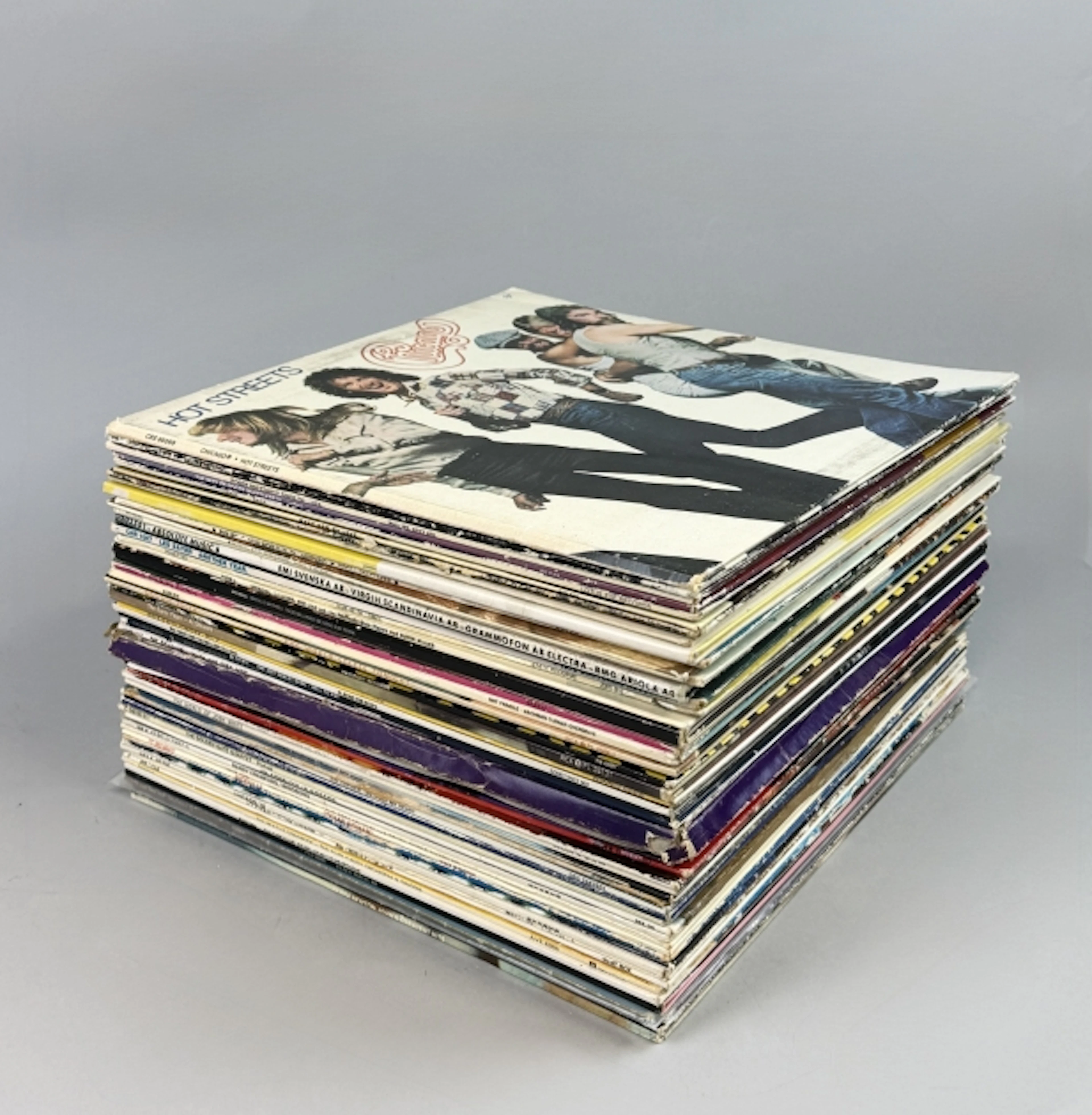 VINYLSKIVOR 55st, Utländsk musik, bla. Cher.