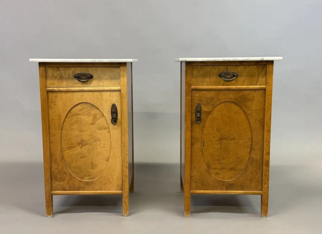 SÄNGBORD 1 par, björk & marmor, tidigt 1900-tal