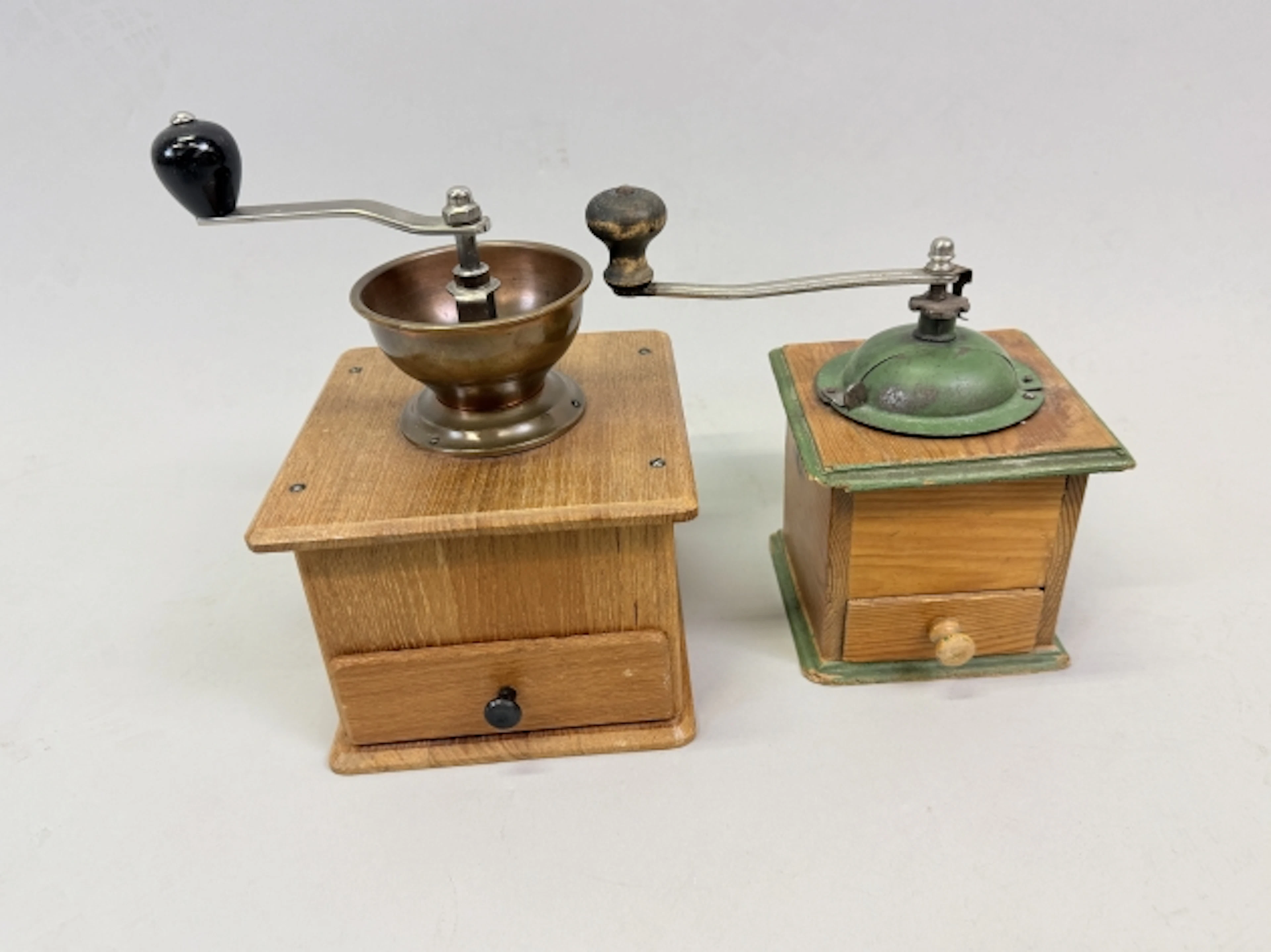Kaffekvarnar, trä och metall, 1900-tal.