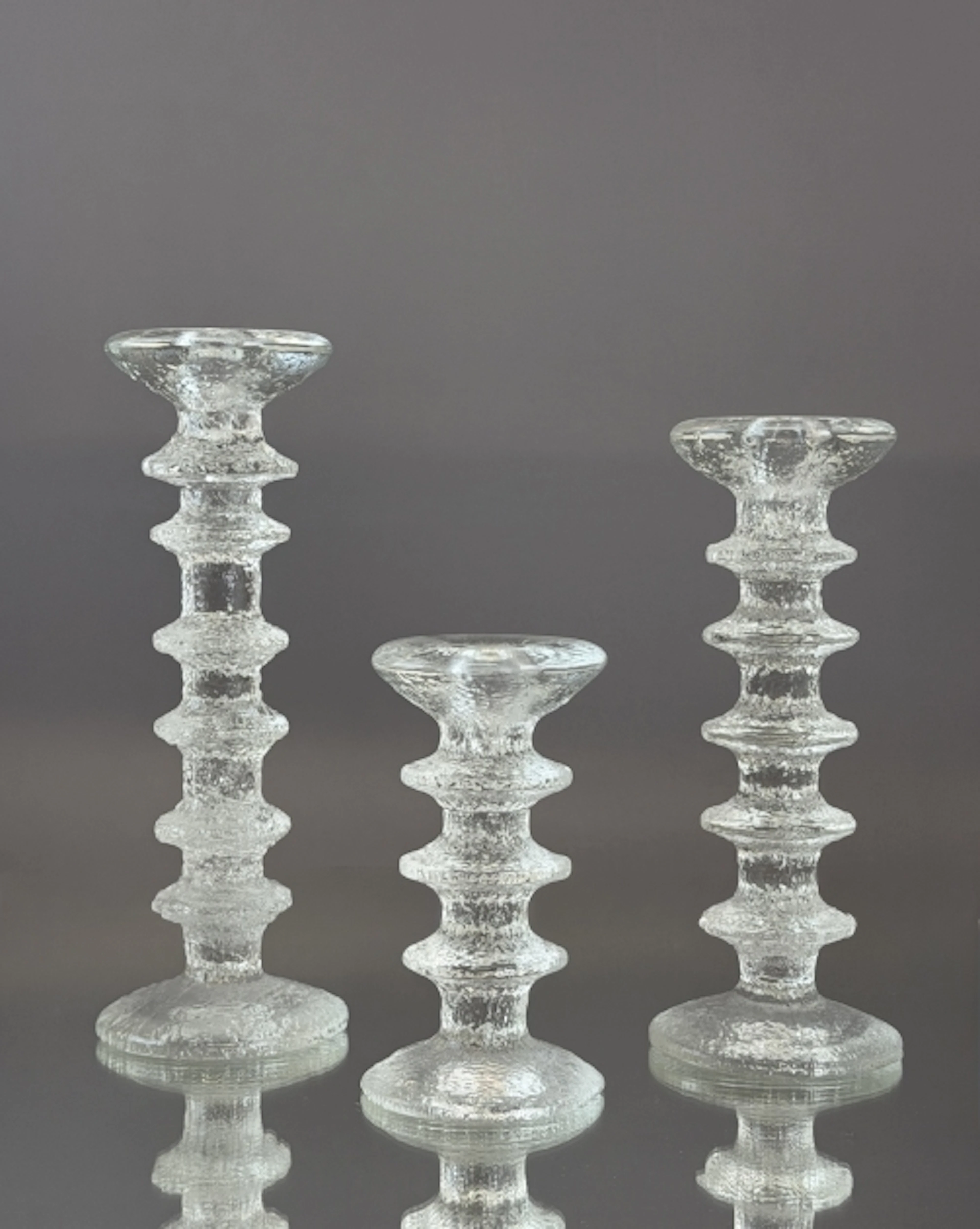 TIMO SARPANEVA, " Festivo", ljusstakar i glas Iittala, 3 st