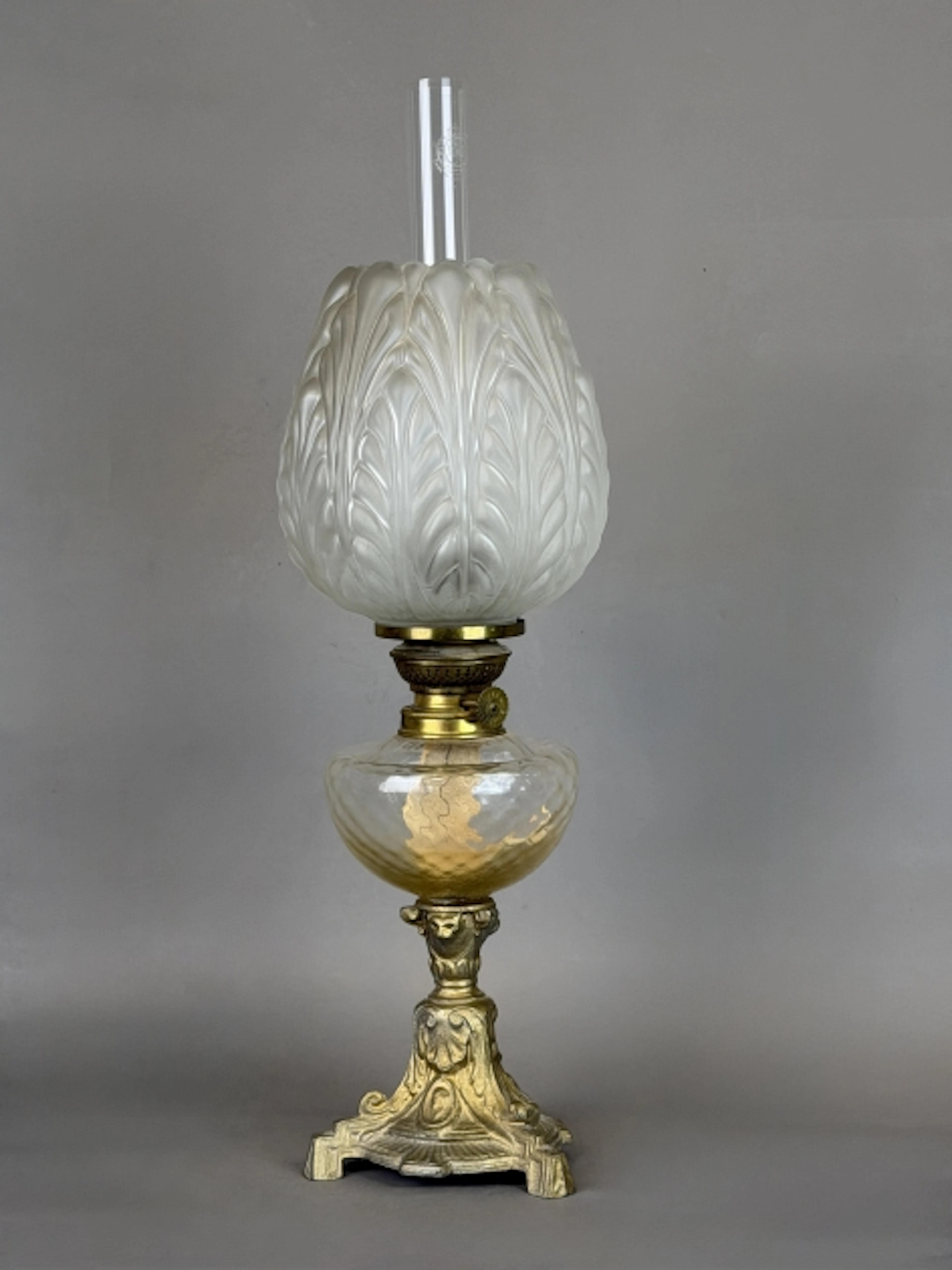 BORDSFOTOGENLAMPA, mässing, 1900-tal.