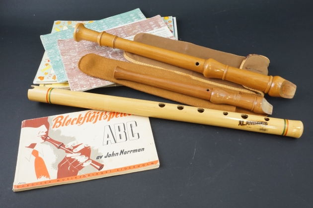 Blockflöjter 3st Alandres, Küng. + musik böcker.