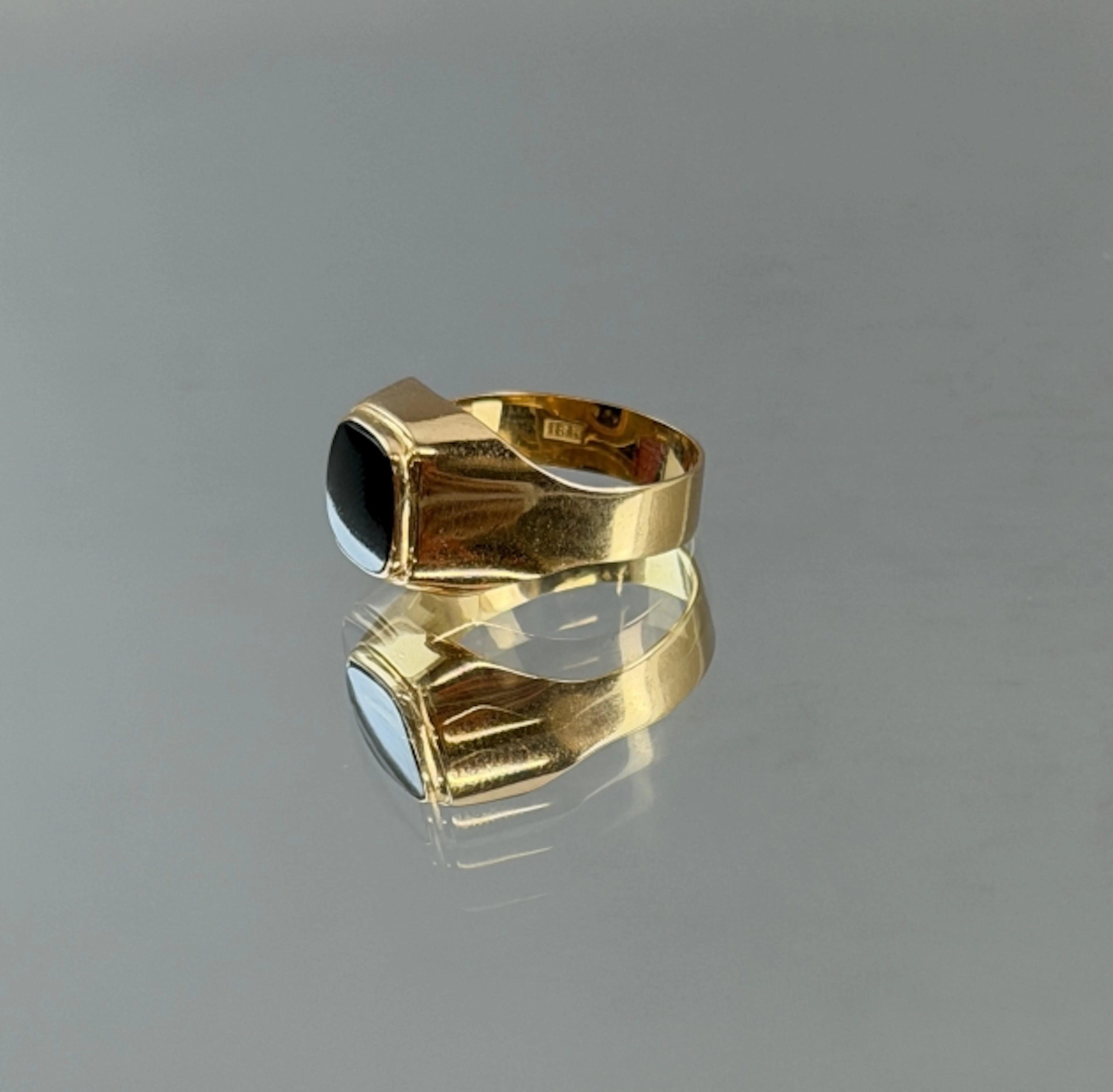 KLACKRING 18K GULD, 3,3 gram.