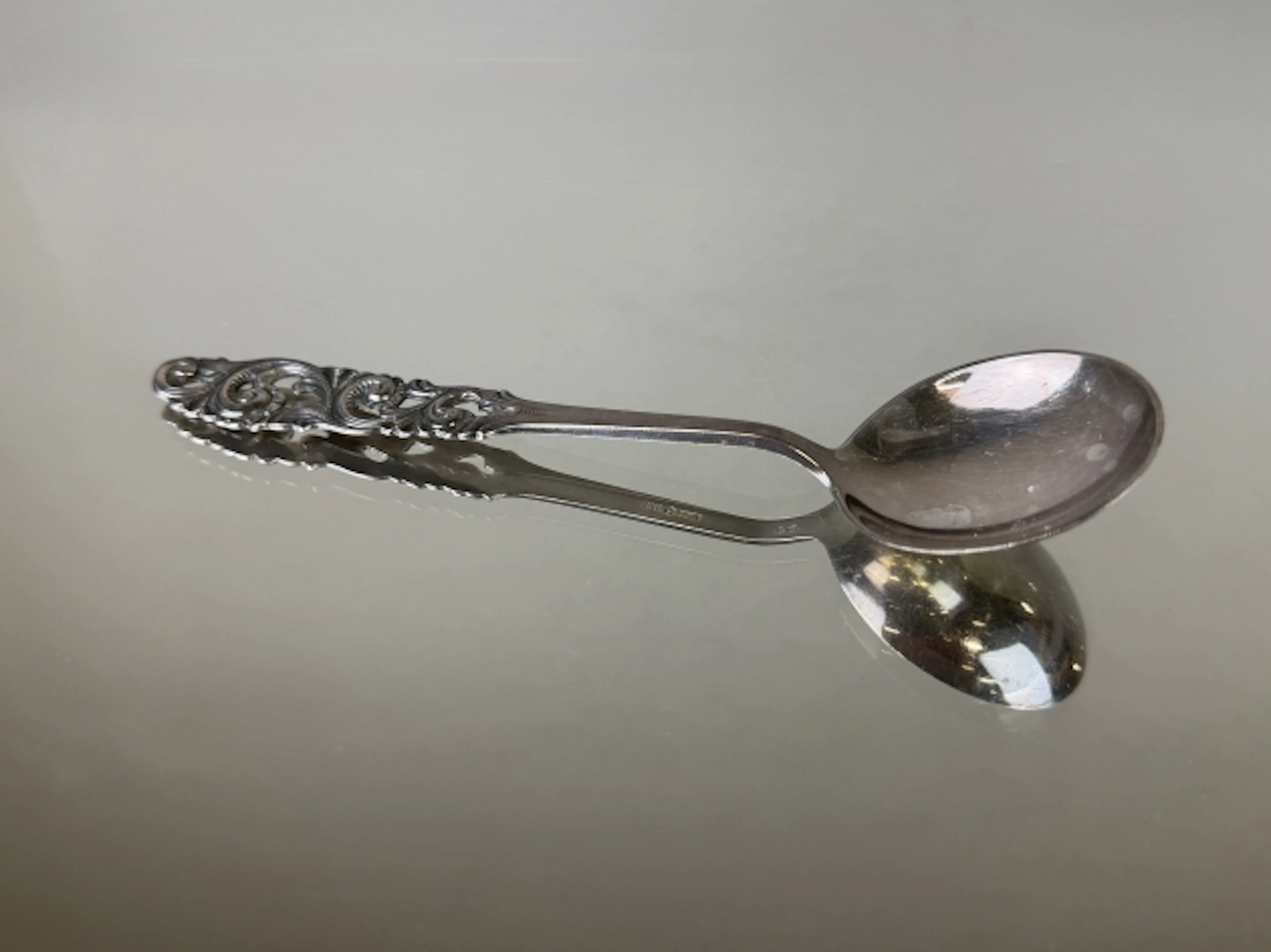 SILVERSKED, 830