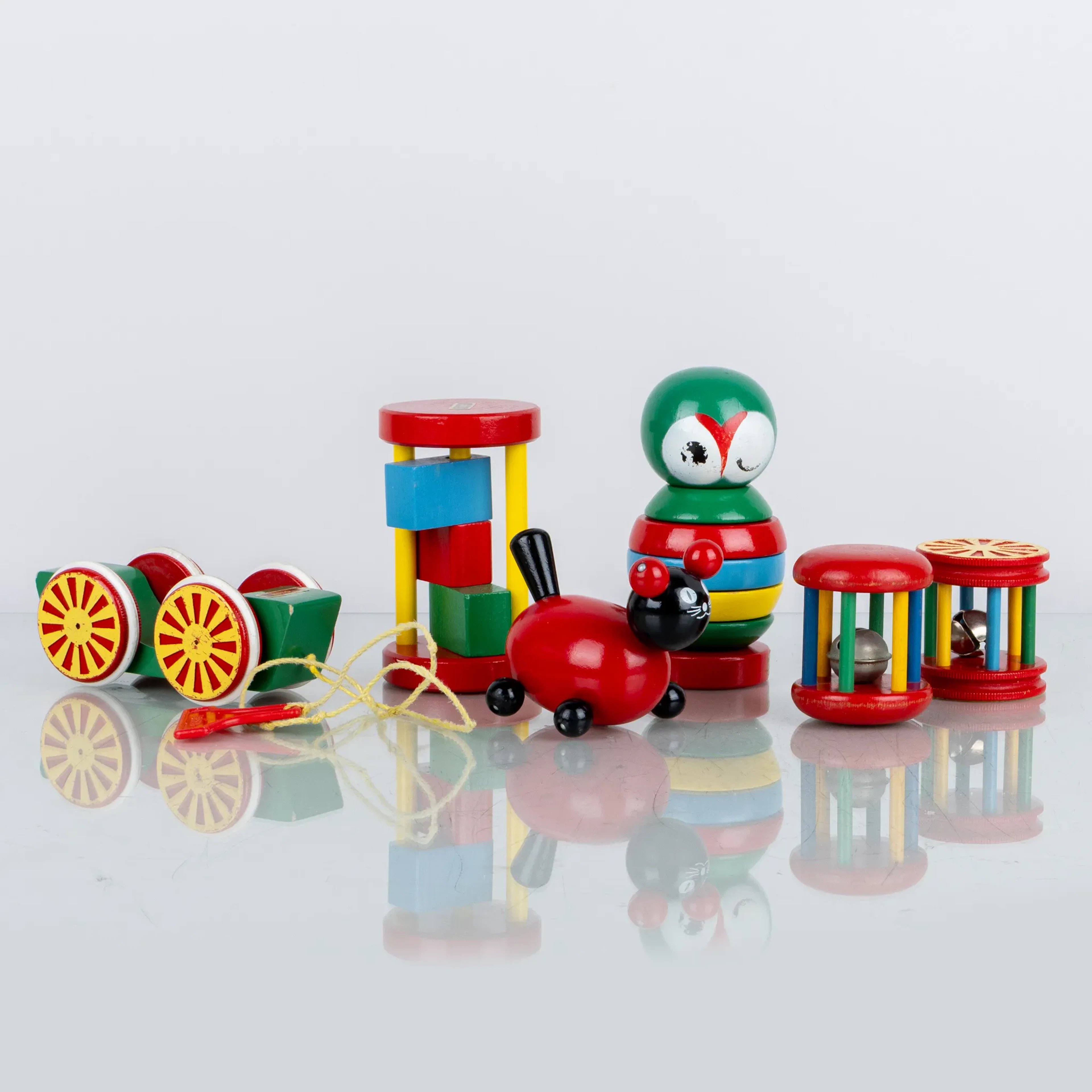 JUGUETES COLECCIONABLES, 5 piezas, madera, Brio, mediados/segunda mitad del siglo XX
