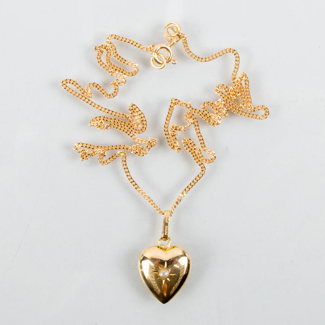COLLAR CON COLGANTE, oro de 18 quilates, finales del siglo XX