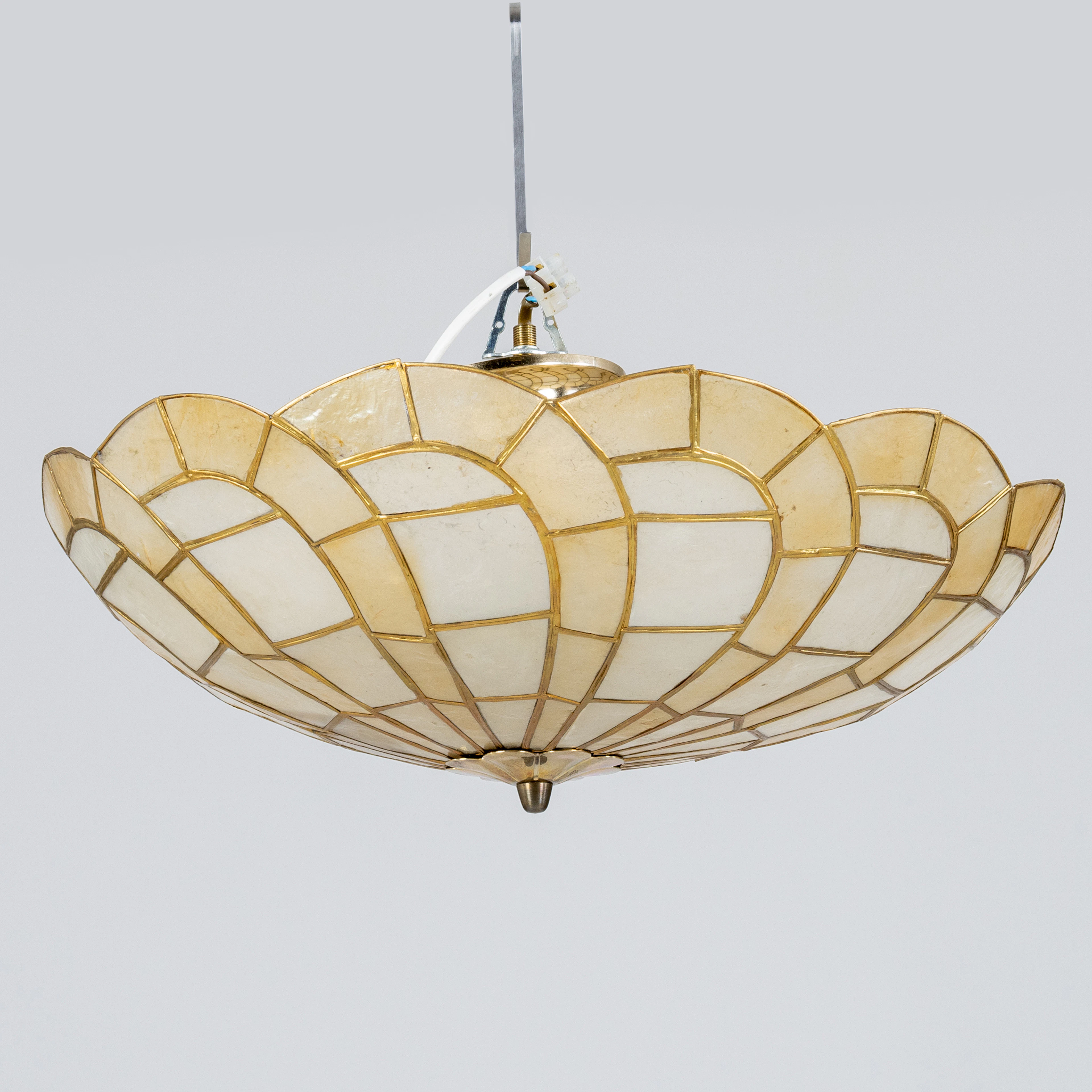 CEILING, Muschel und Messing, Tiffany-Stil, Ståks Armatur AB, 1900er Jahre