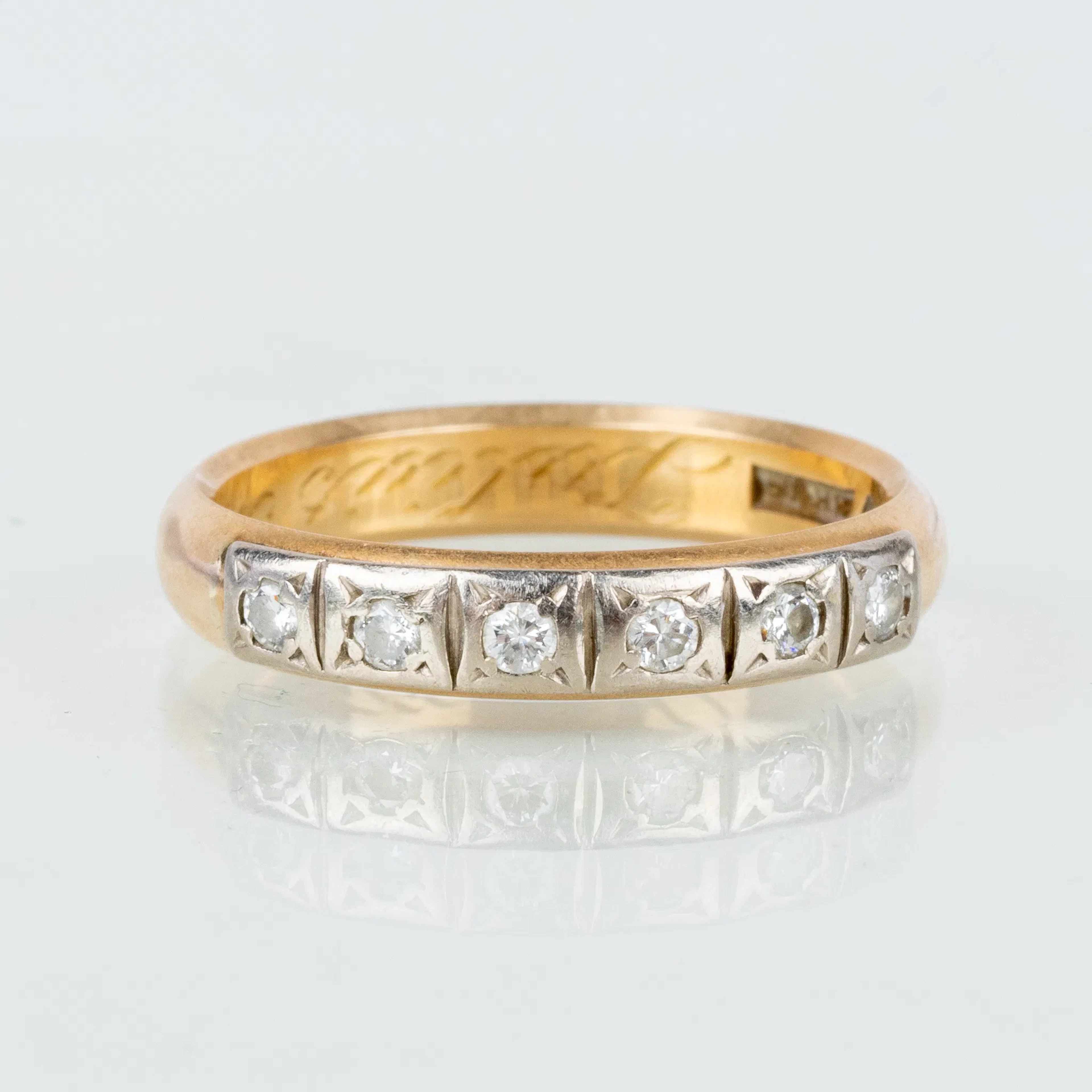 ANELLO DELL'ETERNITÀ, oro 18 carati e oro bianco, con diamanti, francobolli svedesi