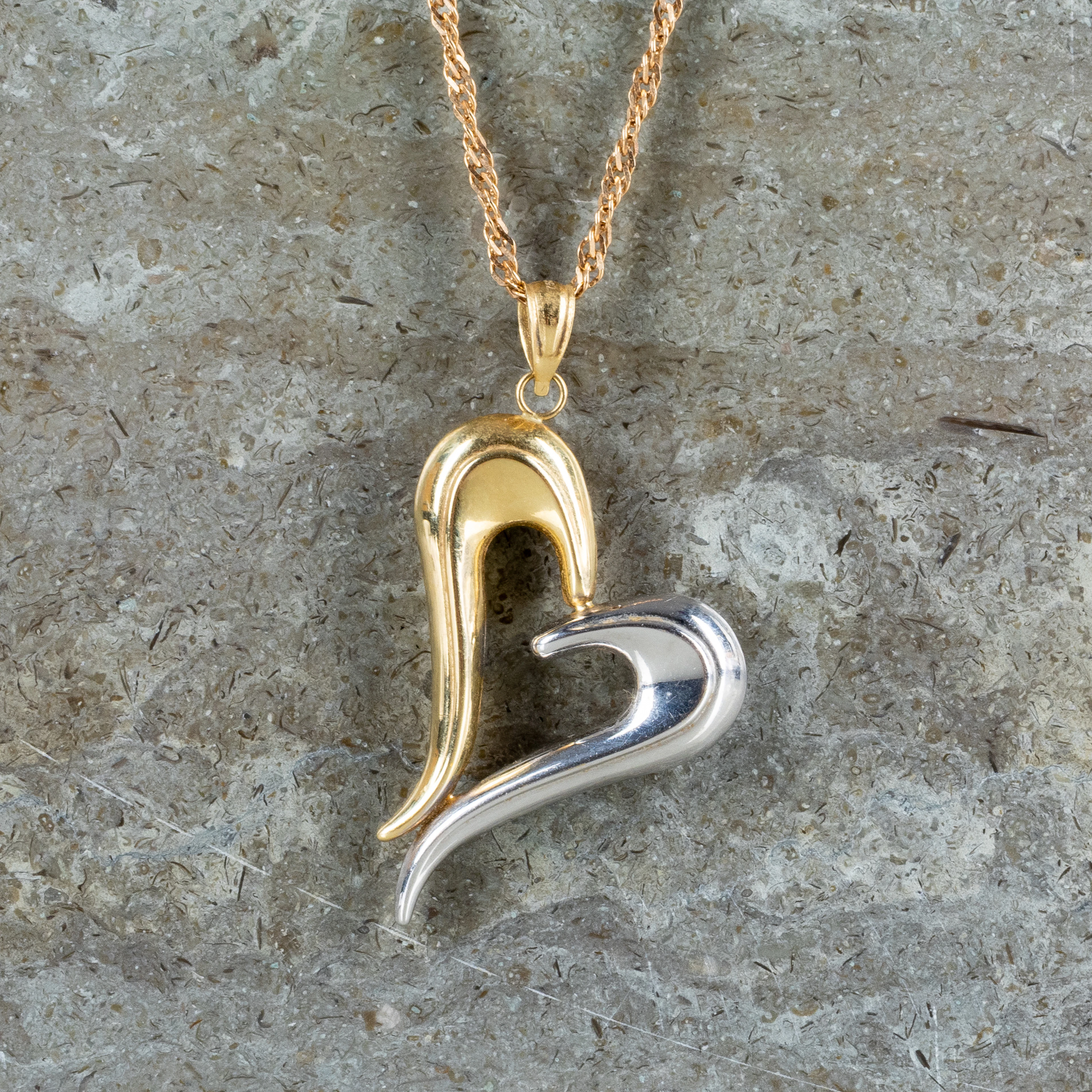 HALSKETTE MIT ANHÄNGER, 18 karat Gold, Kleingewicht ca. 3,9 g