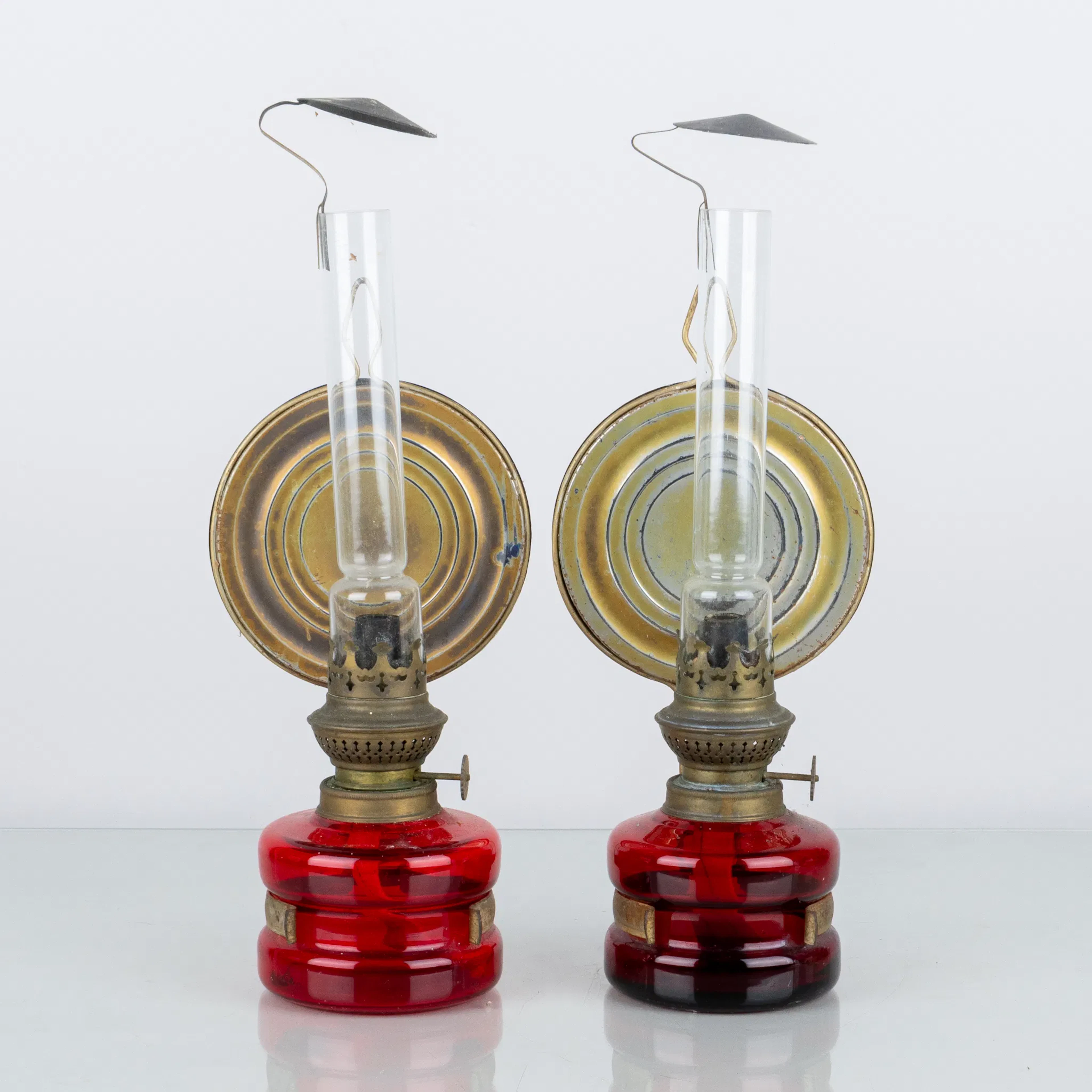 LAMPADE A CHEROSENE, 1 paio, rustiche, vetro e ottone, 1800/1900