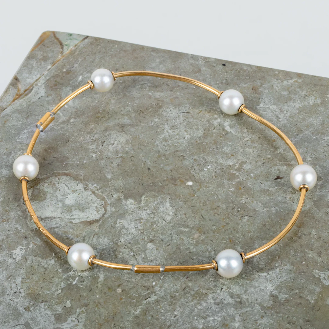 BRALETE, oro de 18 quilates, con perlas cultivadas, sellos suecos indistintos