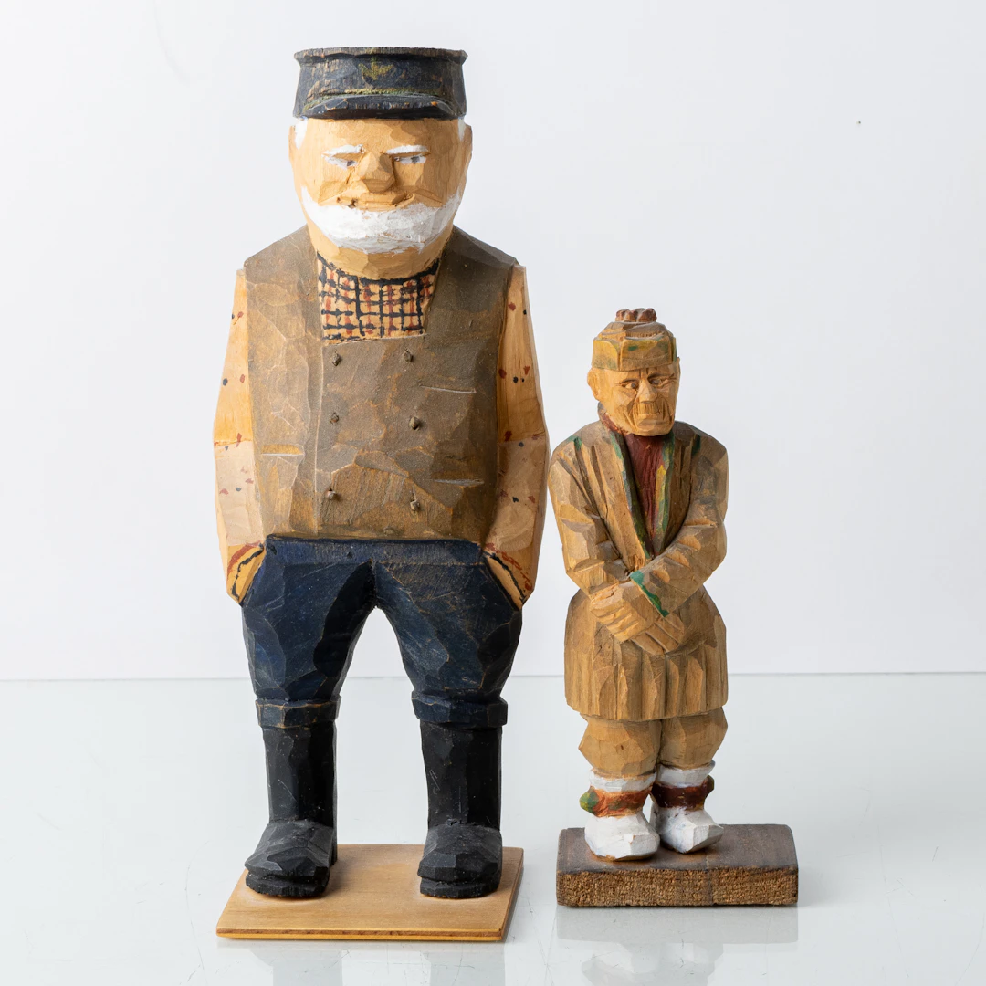 FIGURES, 2 pcs, carved and painted wood, signed Pettersson and Sson