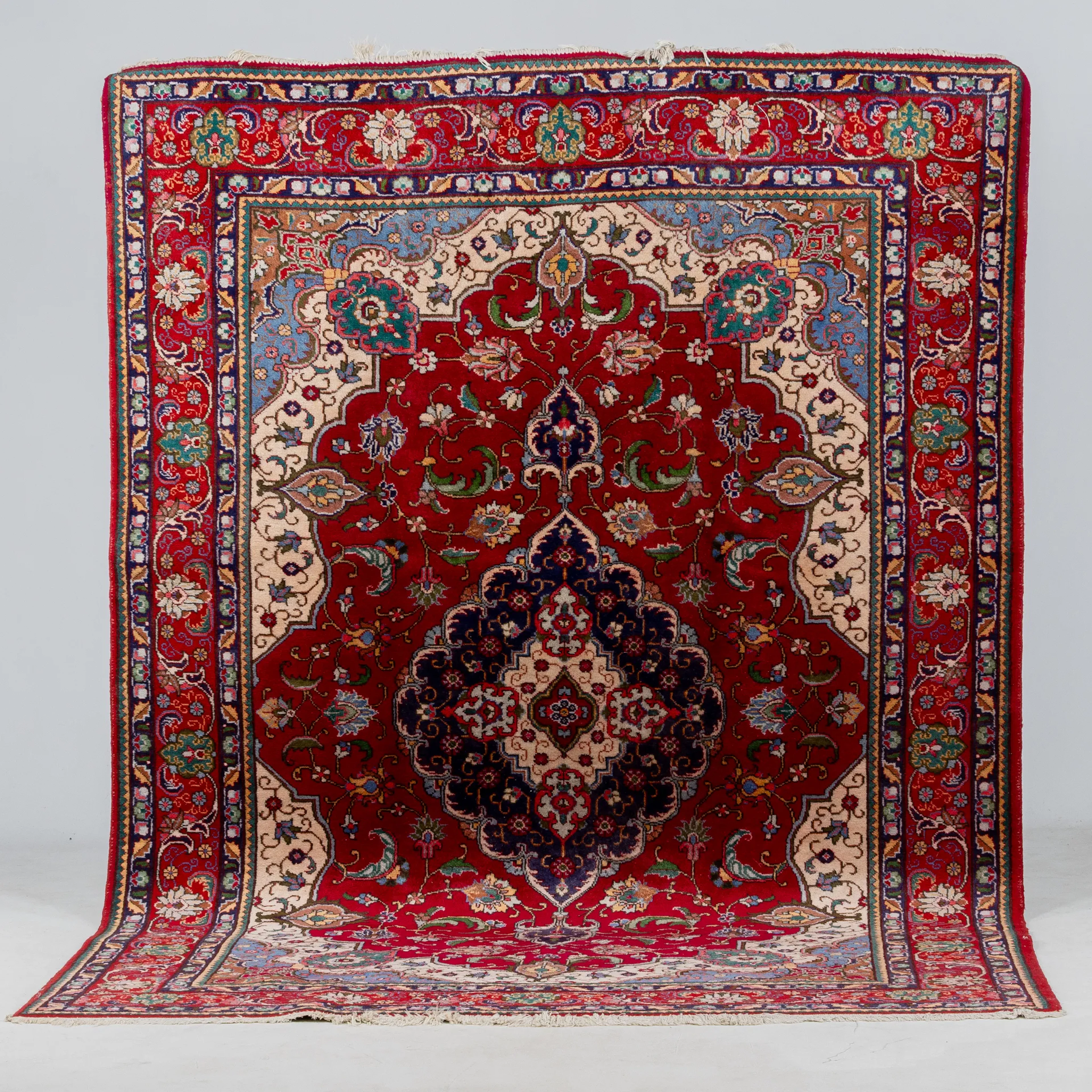 ORIENTTEPPICH, ca. 320 x 220 cm