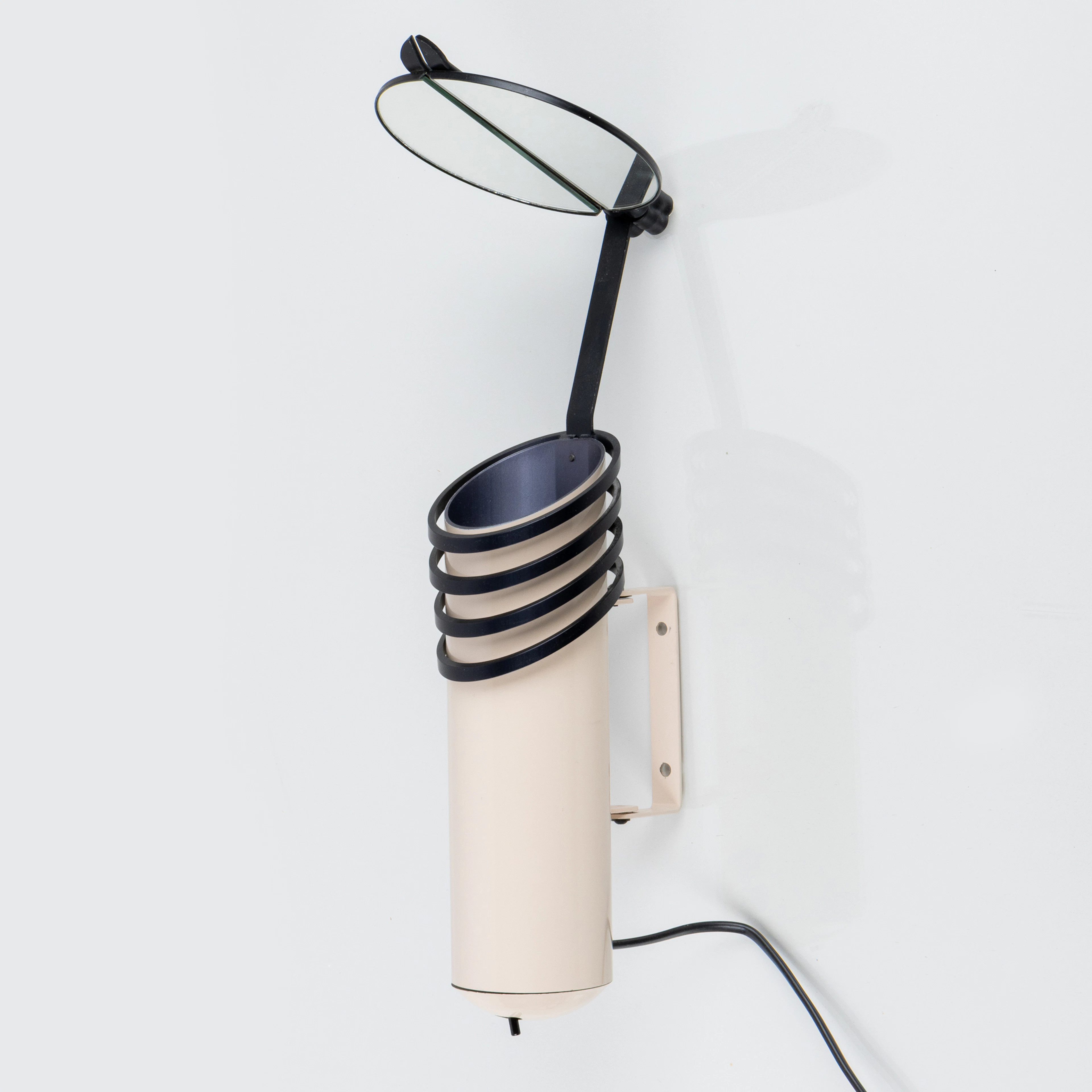 STIG AHLSTRÖM & CLAS KOCK, eine Metallwandlampe "Scarabé", Studio Lyktan