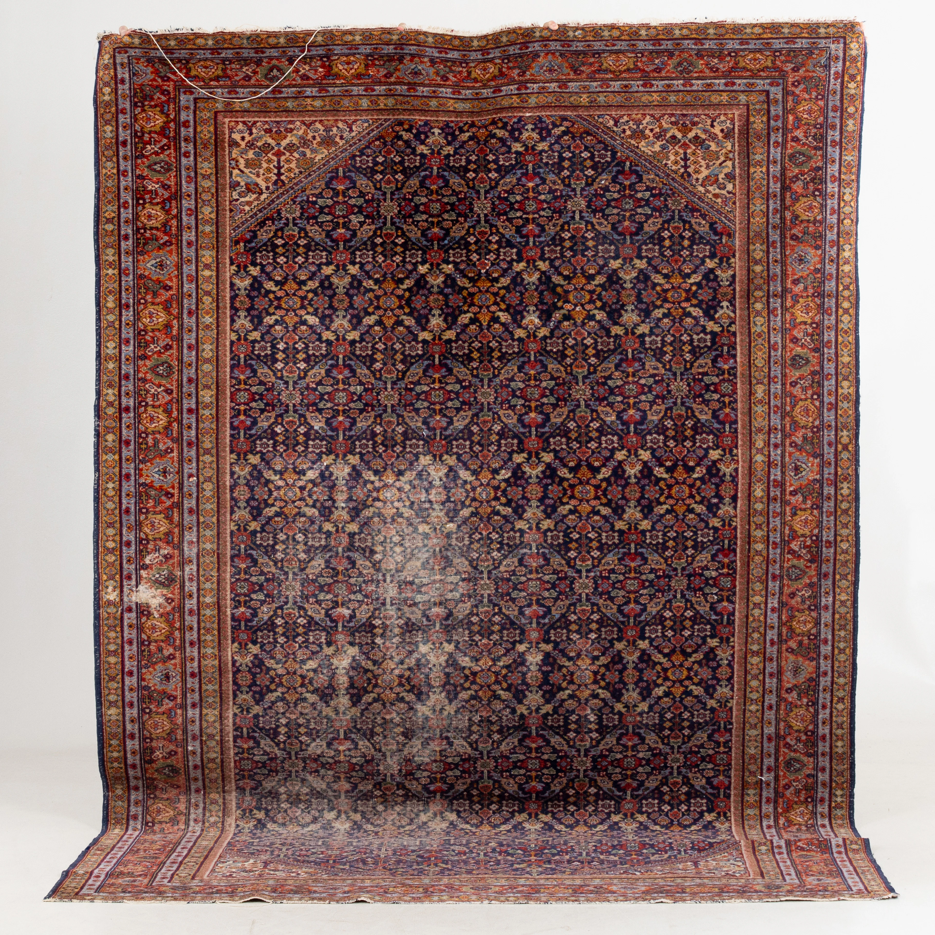 TAPIS ORIENT, semi-antique, env. 267 x 186 cm
