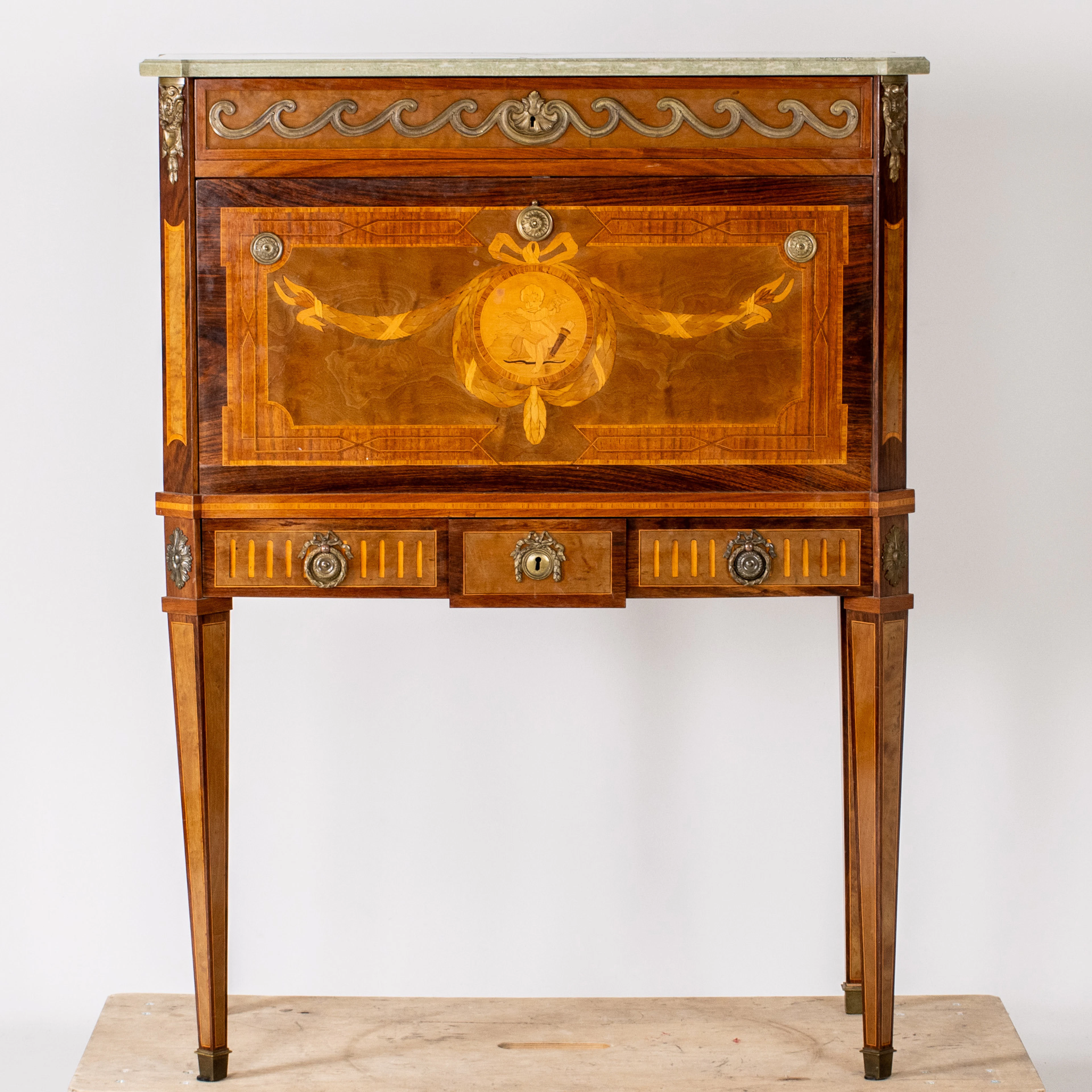 SEGRETARIO, stile Gustaviano, primi anni del 1900