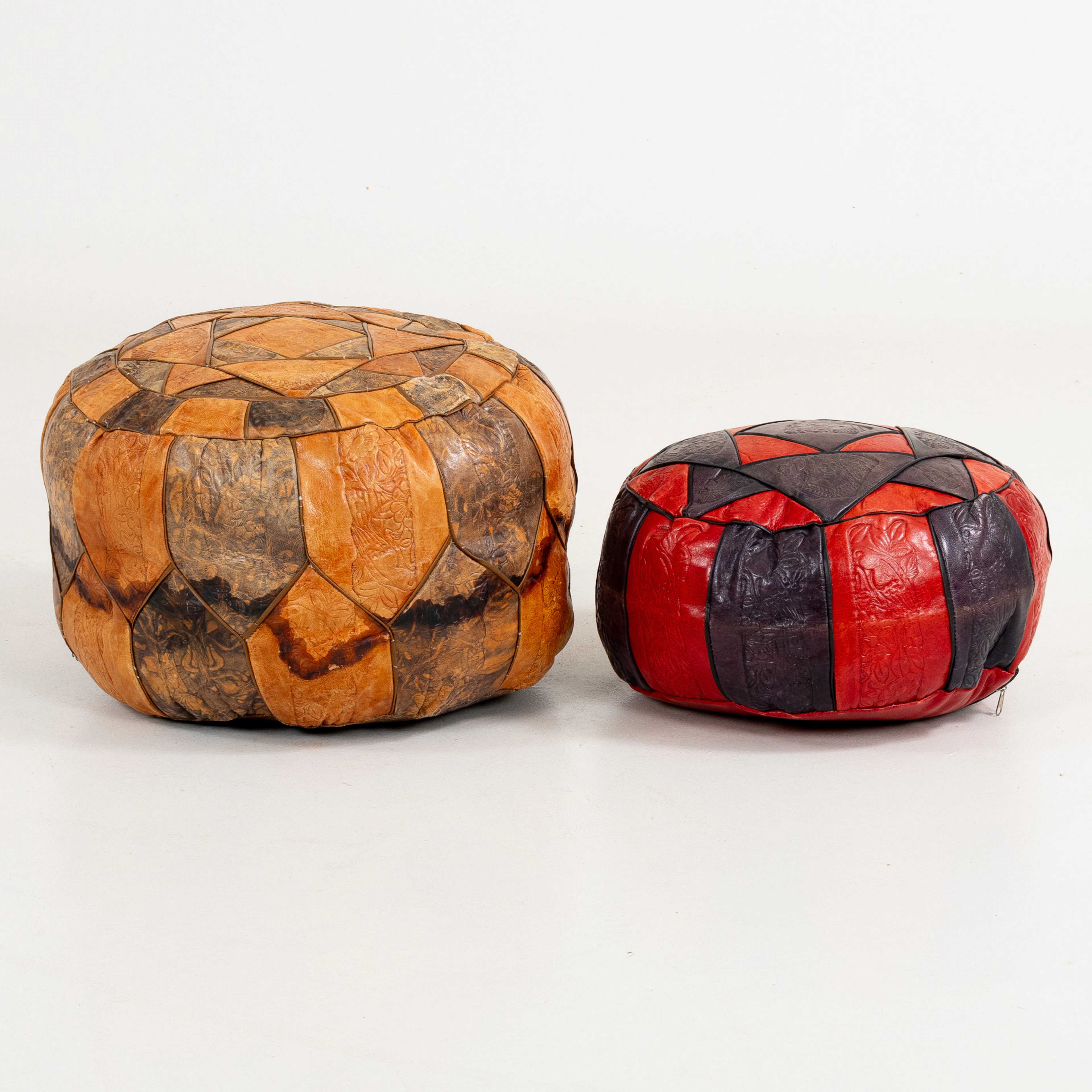 POUFS, 2 artículos, segunda mitad del siglo XX