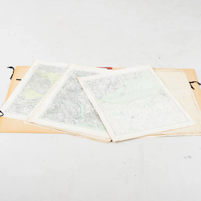 SAMMLUNG VON KARTENBLÄTTERN, etwa 60 Stück, aus dem lithographischen Institut des Generalstabs