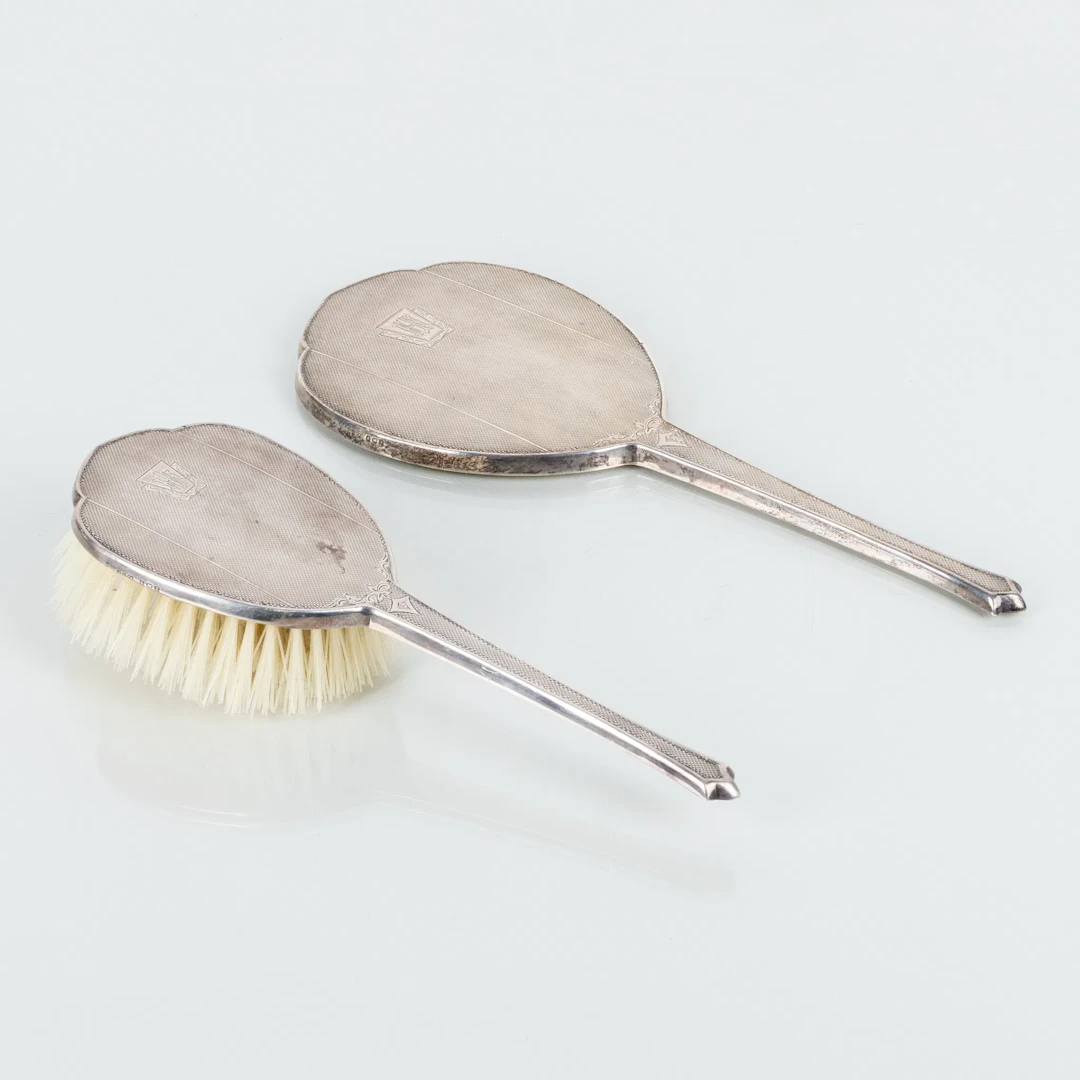 BRUSH AND HAND MIRROR, silver, England, first half of the 20th century