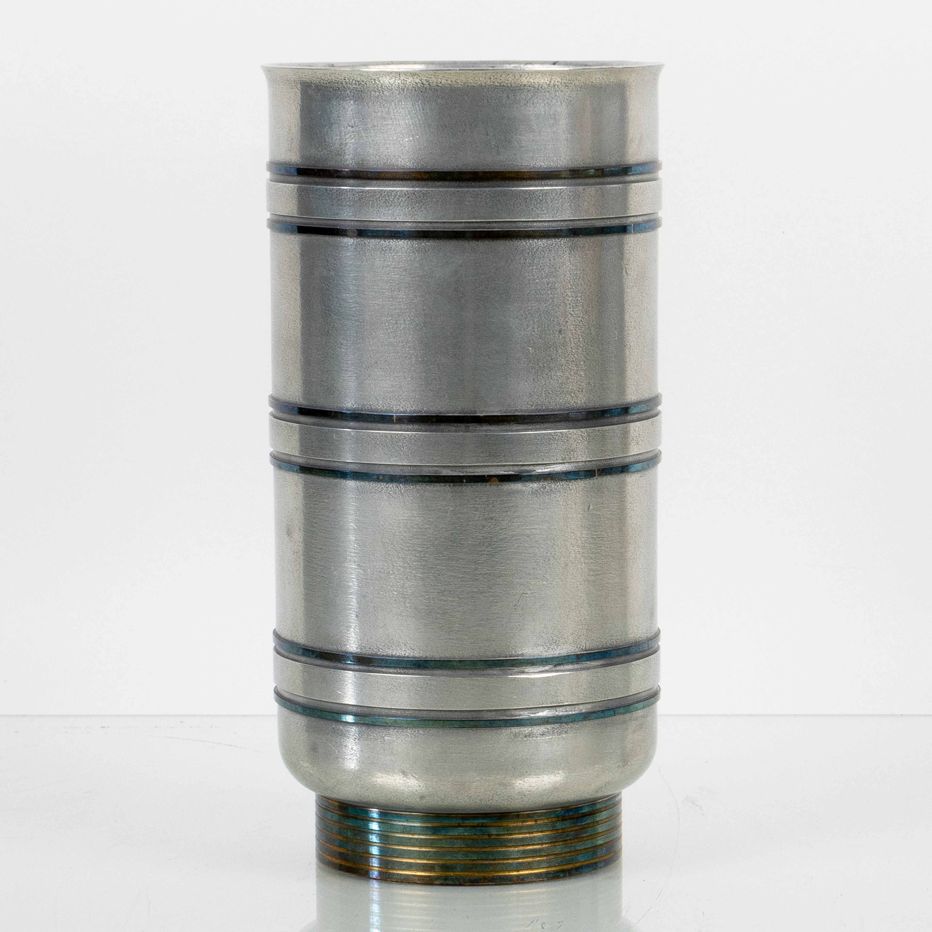 Jarrón de EDVIN OLLER, peltre, sueco moderno, S&O Schreuder & Olsson, 1940