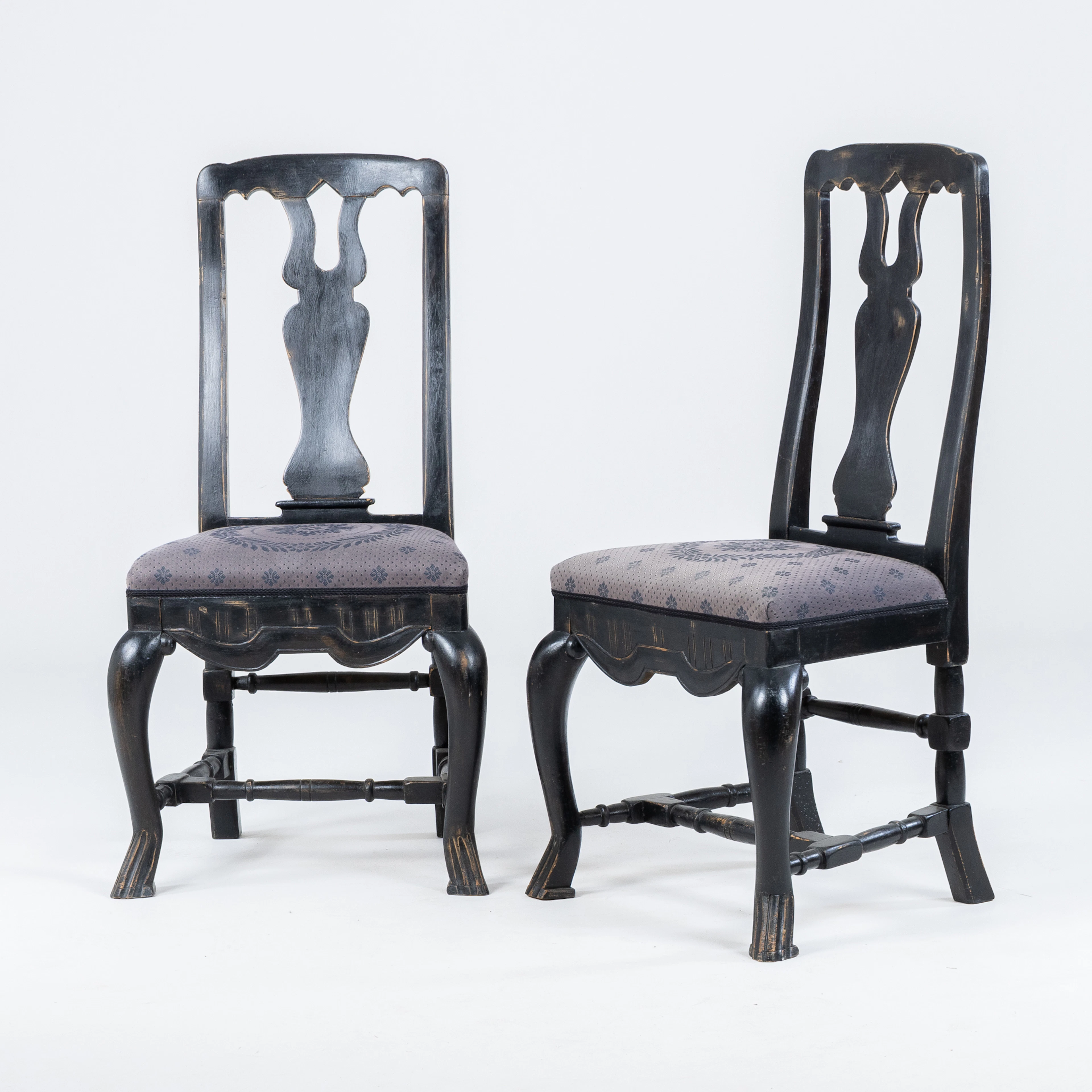 SILLAS, 1 par, estilo barroco, siglo XIX