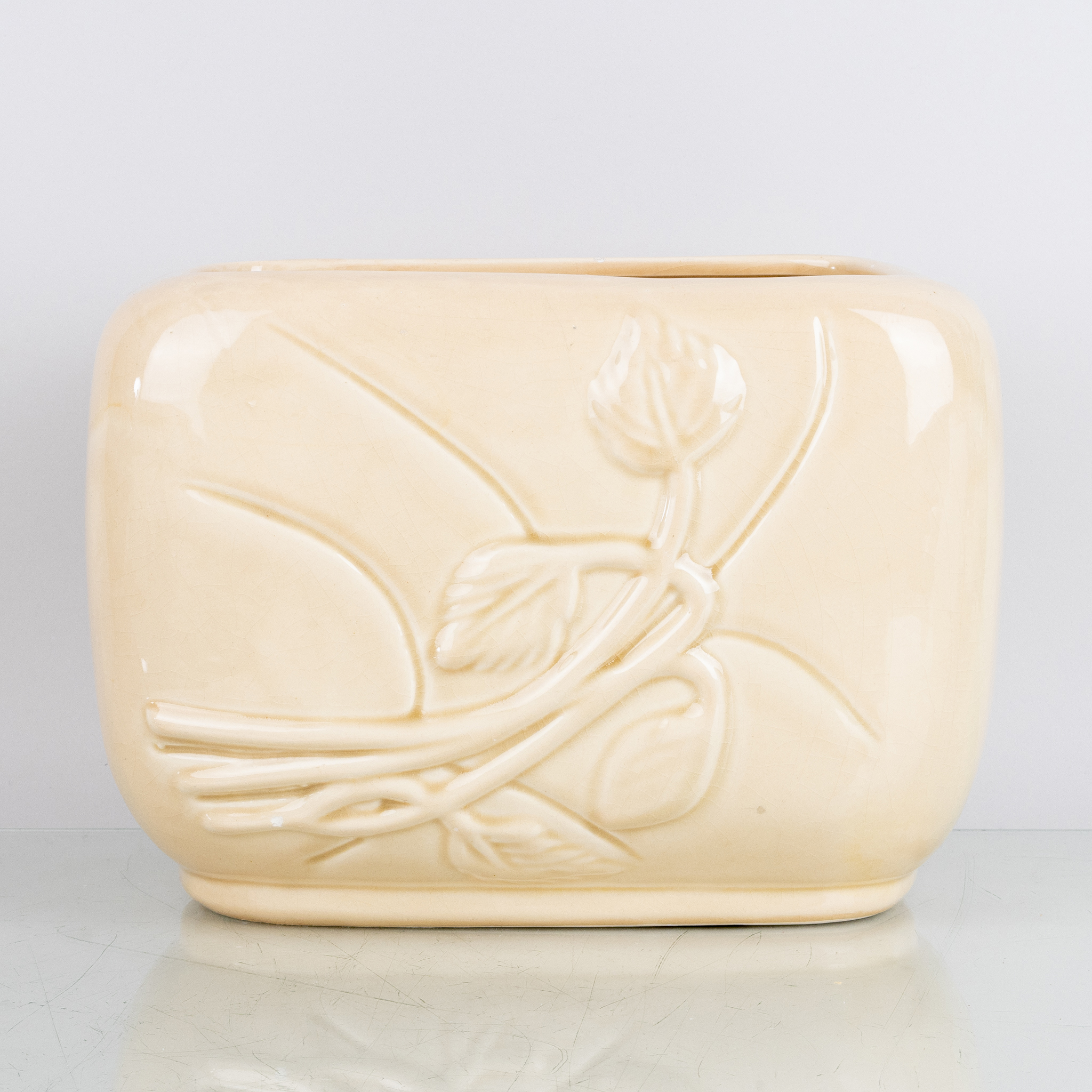 ÄUSSERE AUSKLEIDUNG, Porzellan, wahrscheinlich Mitte des 20. Jahrhunderts