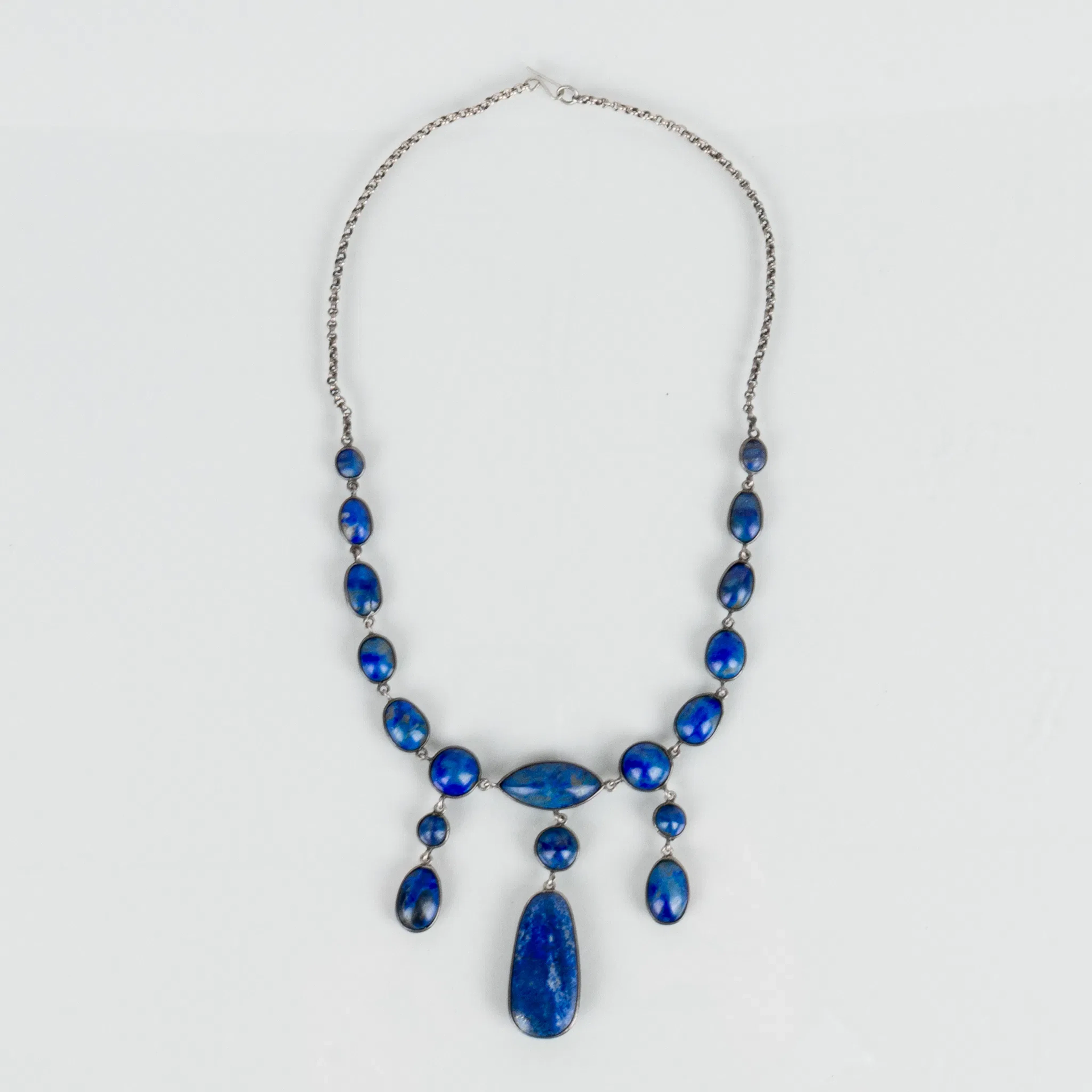 COLLIER, plata y lapislázuli, la primera mitad del siglo XX