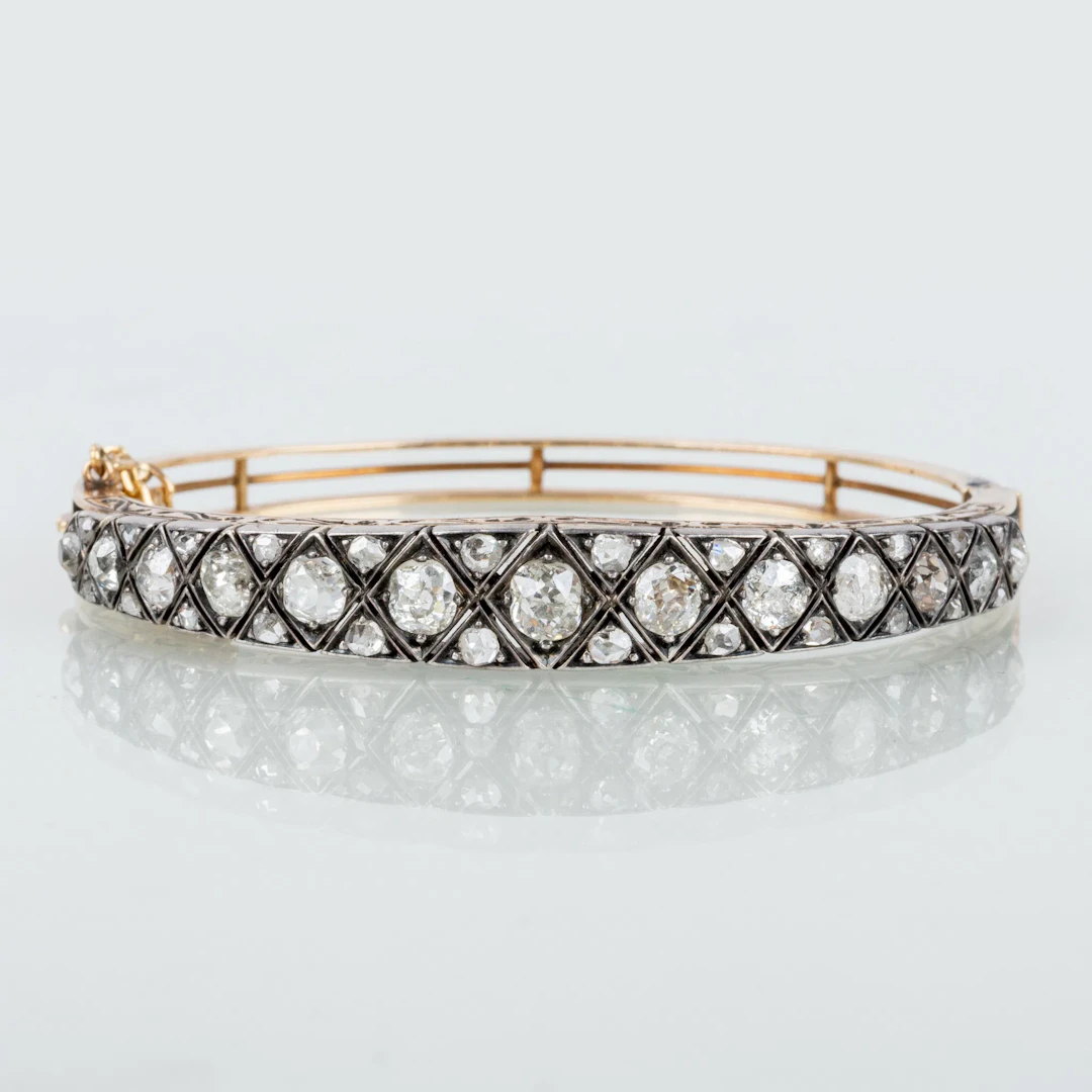 BRACELET, or 14 carats, avec diamants taille rose et diamants taille ancienne
