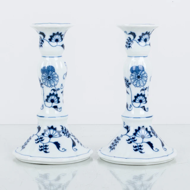 CANDELABROS, 1 par, porcelana, Danubio azul, Japón, 1900s
