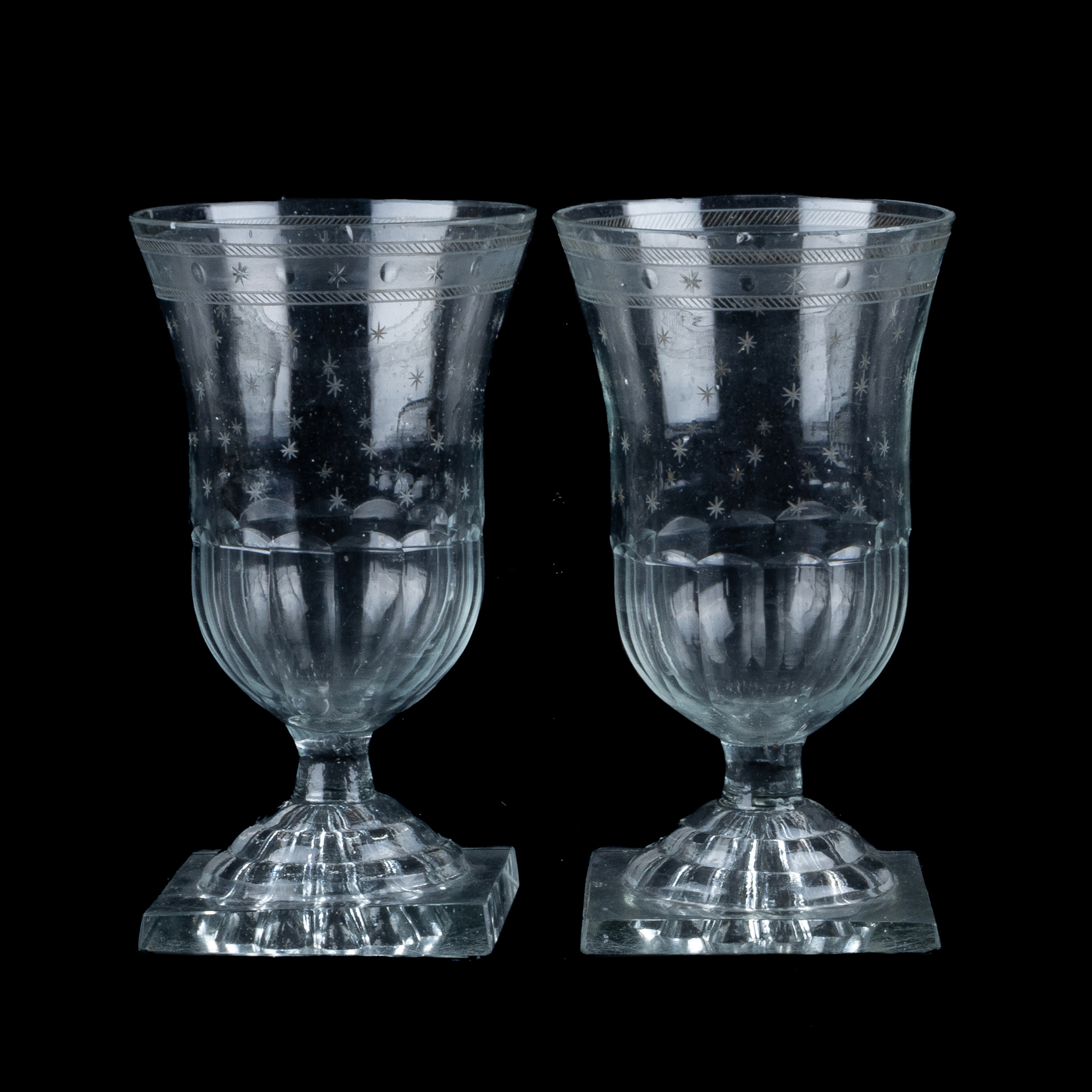 GLASS, 2 piezas, la primera mitad del siglo XIX
