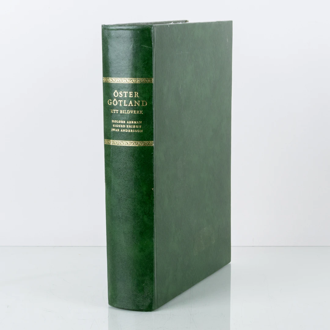 LIBRO, "Östergötland, una obra visual", Holger Arbman, Sigurd Erixon y