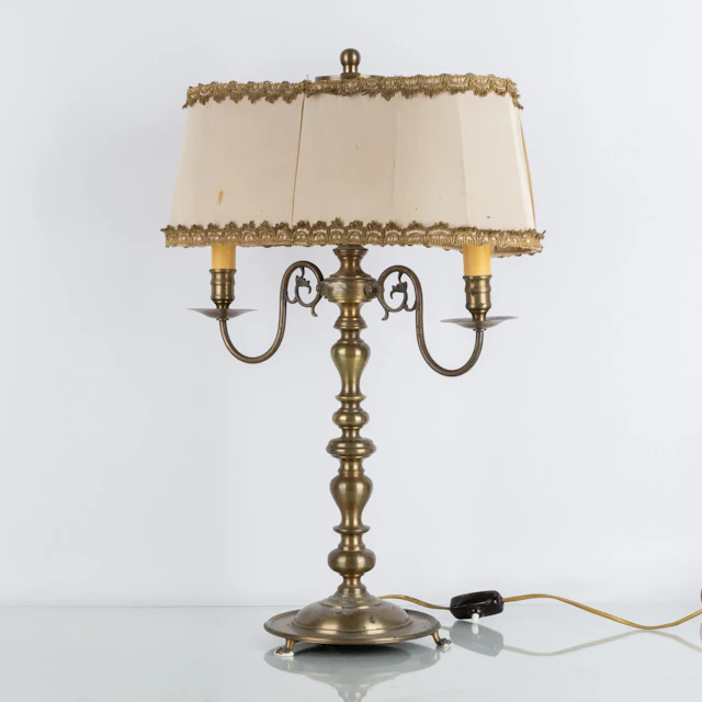TISCHLAMPE, Messing, die erste Hälfte des 20. Jahrhunderts