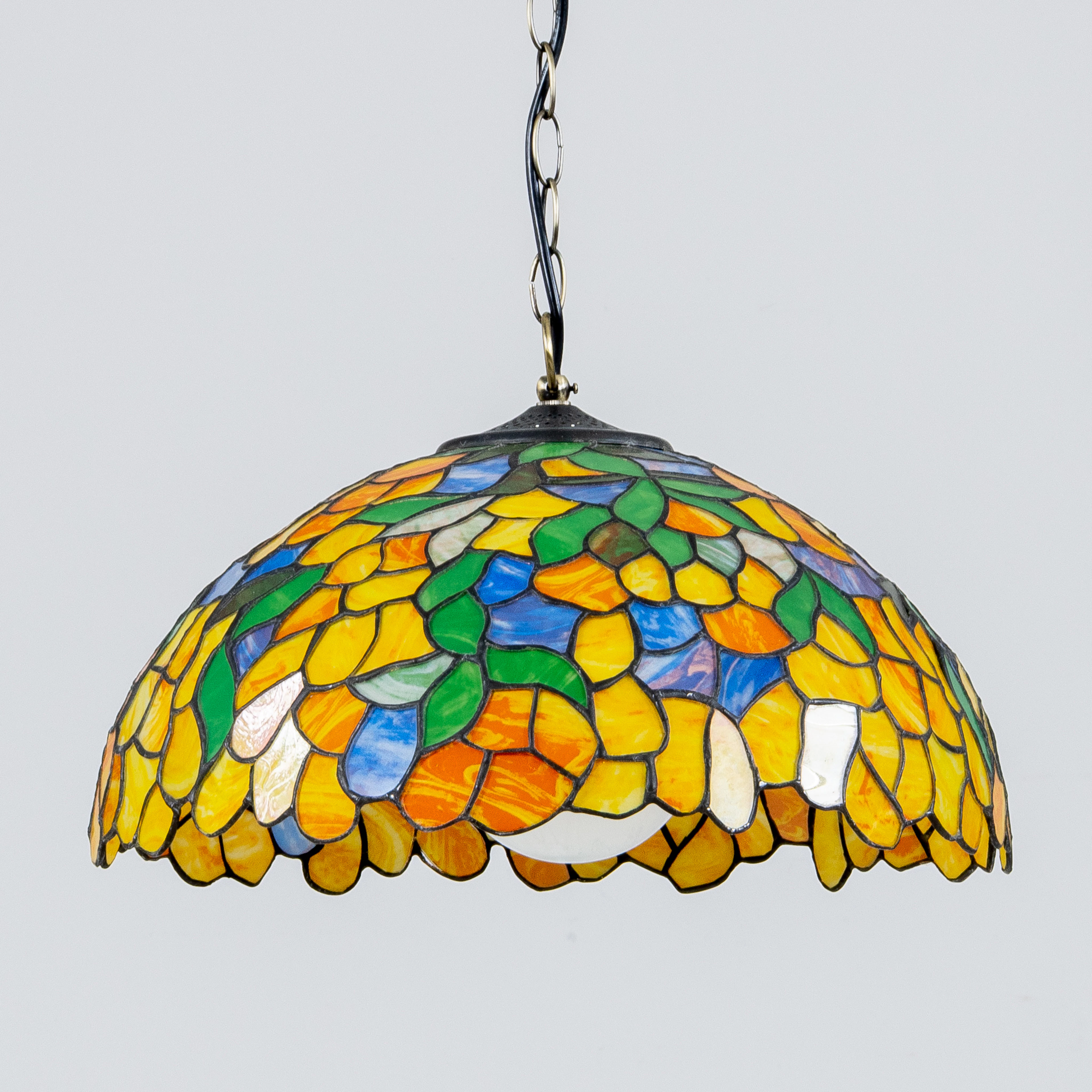 LAMPADA A SOFFITTO, stile Tiffany, Cottex, seconda metà del XX secolo