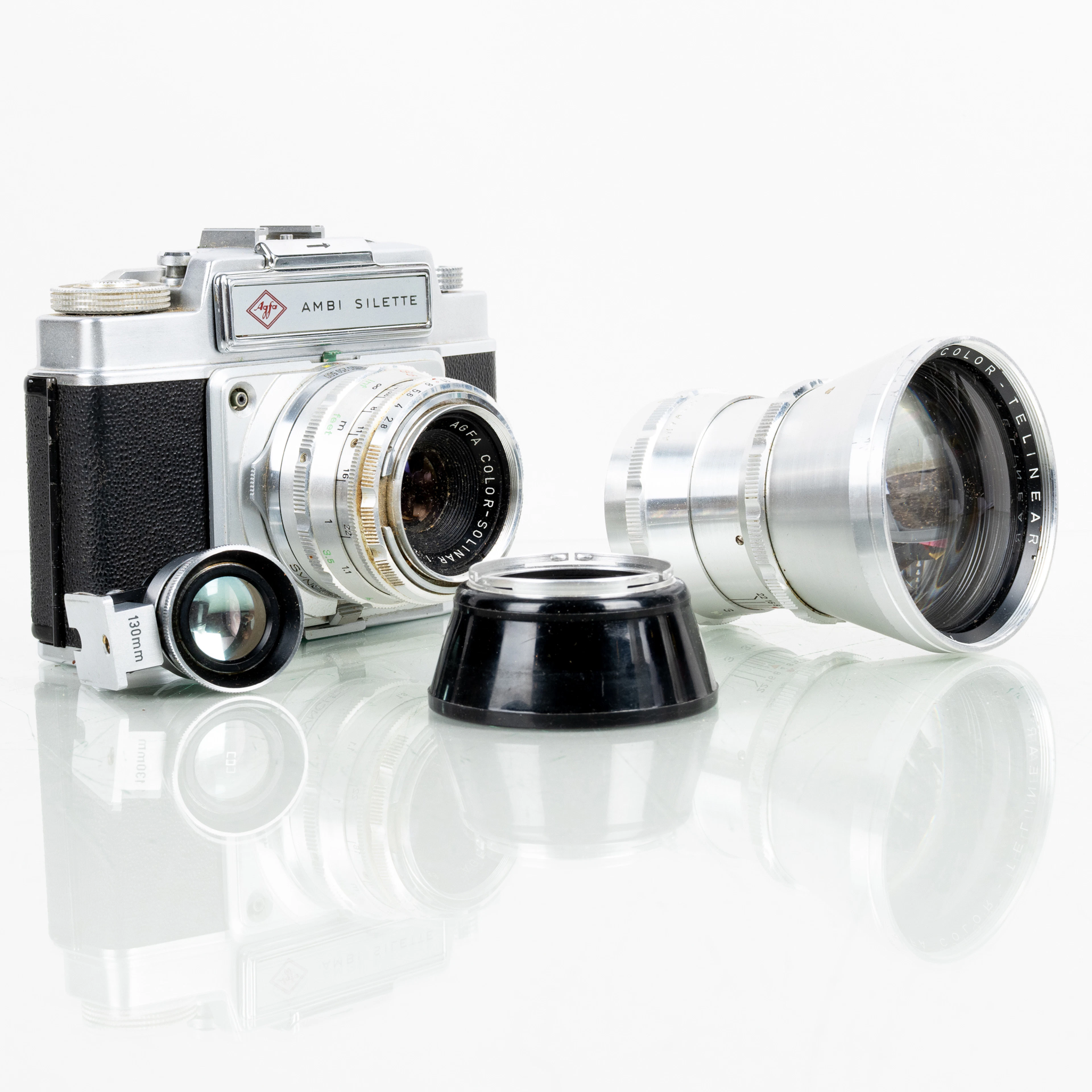 MACCHINA FOTOGRAFICA, Agfa Ambi Silette, con obiettivo e custodia, metà del 20° secolo