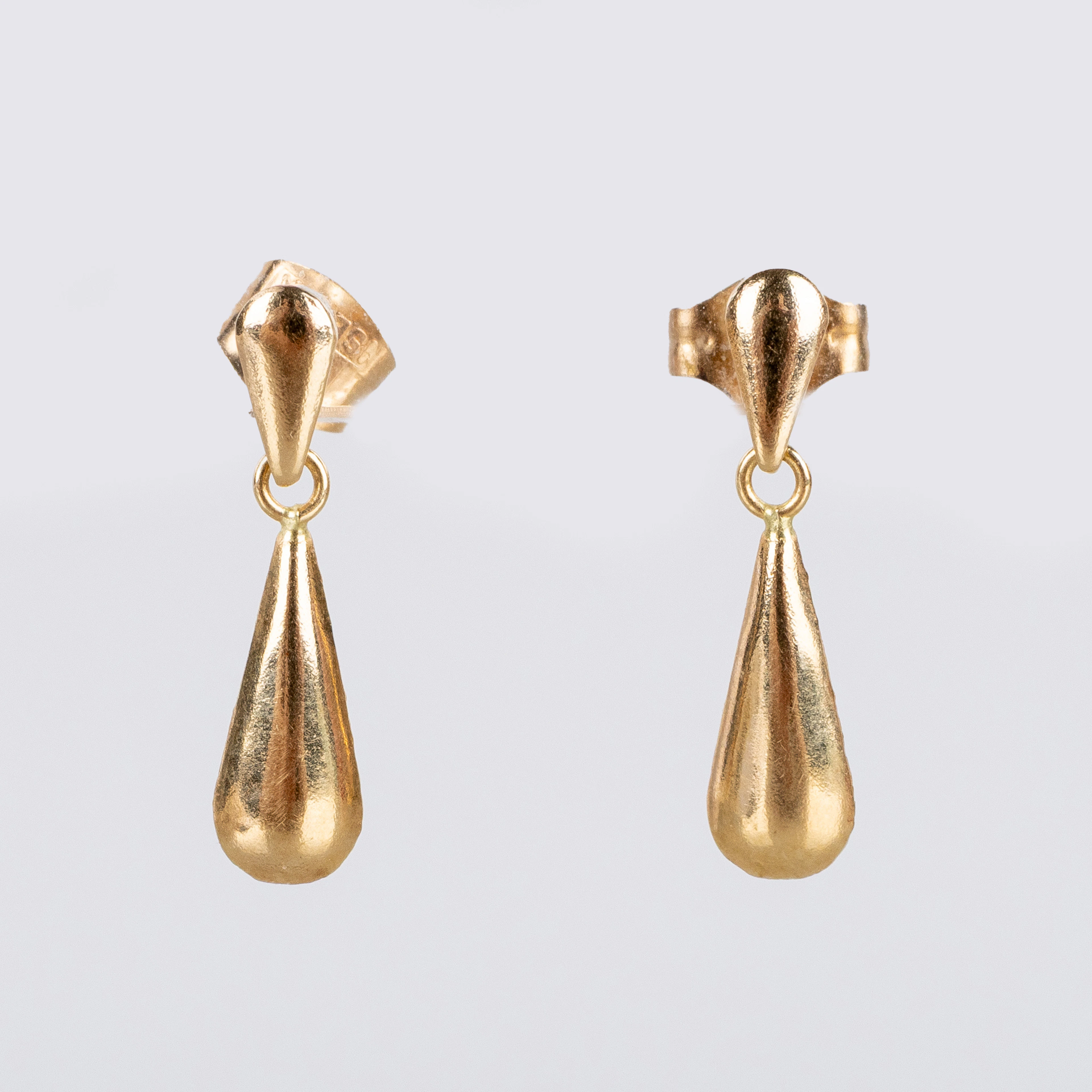 PENDIENTES, 1 par, oro de 18 quilates