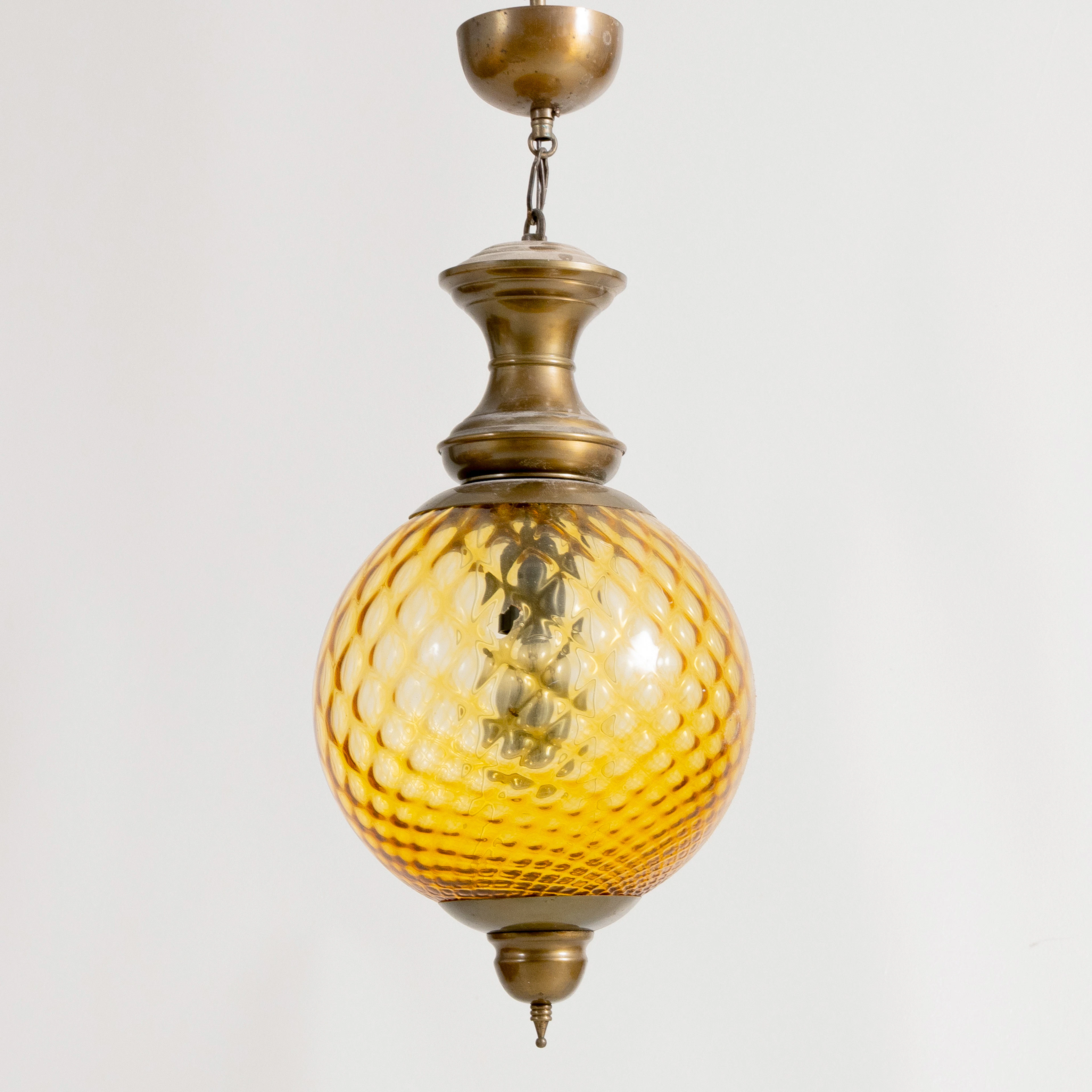 LAMPADA DA SOFFITTO, ottone e vetro colorato arancio, seconda metà del '900